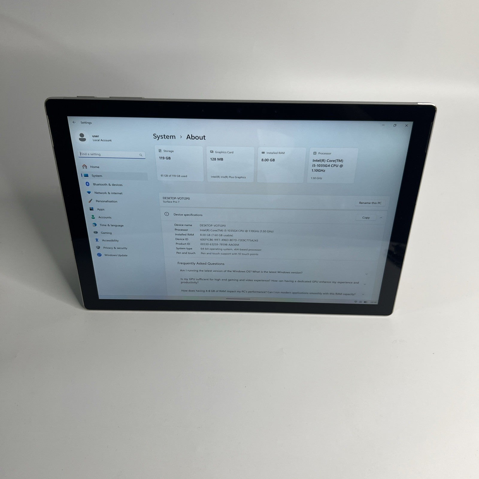 Microsoft Surface Pro 7 – i5-1035G4 8GB RAM 128GB SSD Windows 11 Grade C
