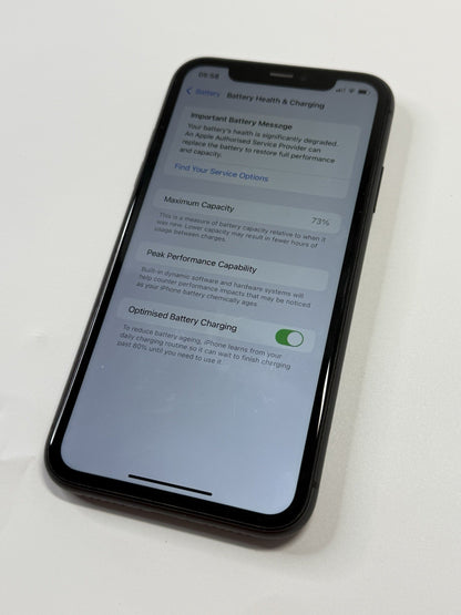 Apple iPhone 11 64GB Unlocked Smartphone - Good Condition 73% BH (Black)