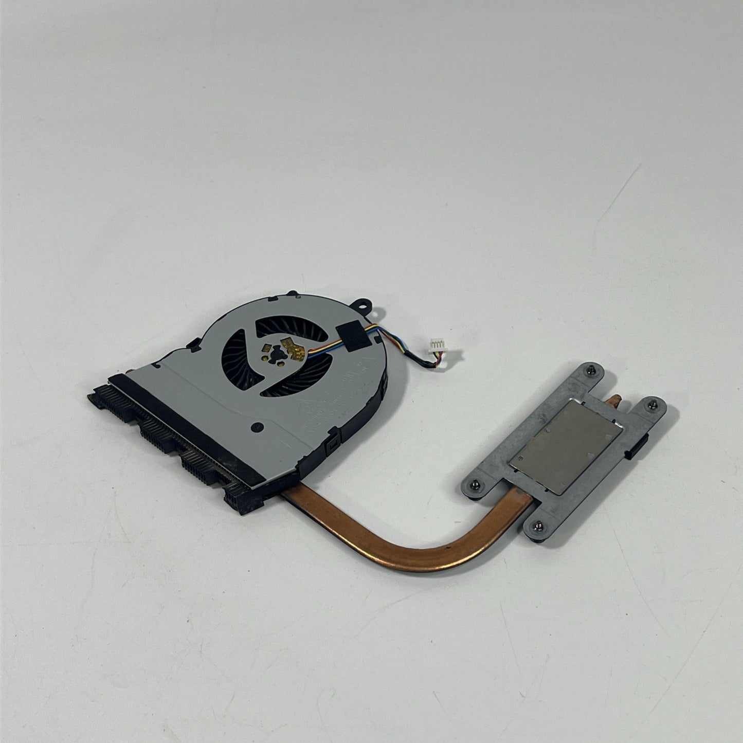 Genuine Dell Inspiron 15 5567 Laptop Cpu Cooling Fan& Heatsink  Cn-0T6X66