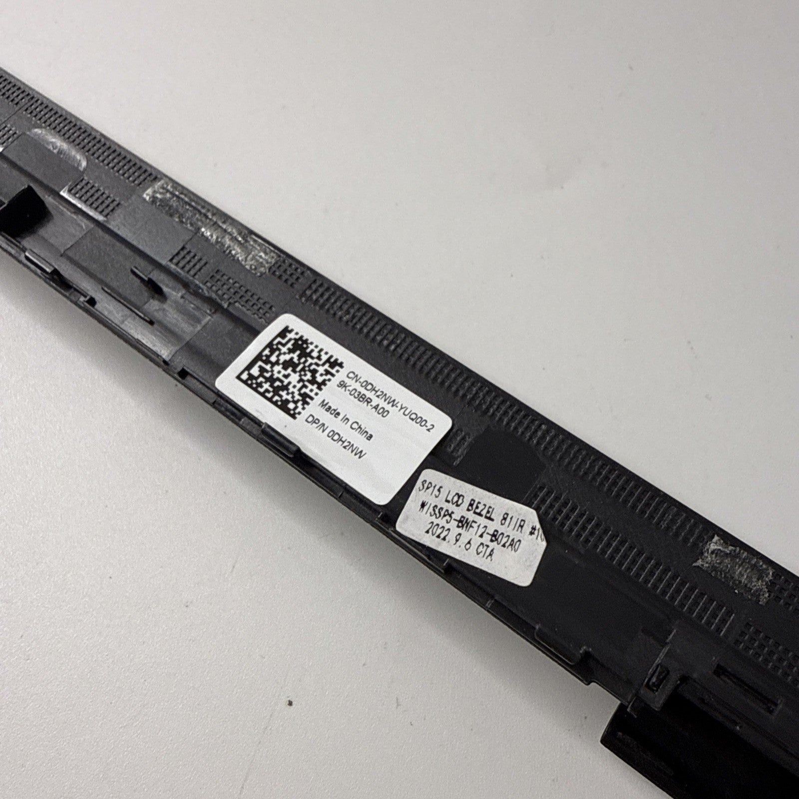 For Dell Latitude 5530 Screen Bezel Genuine 0DH2NW