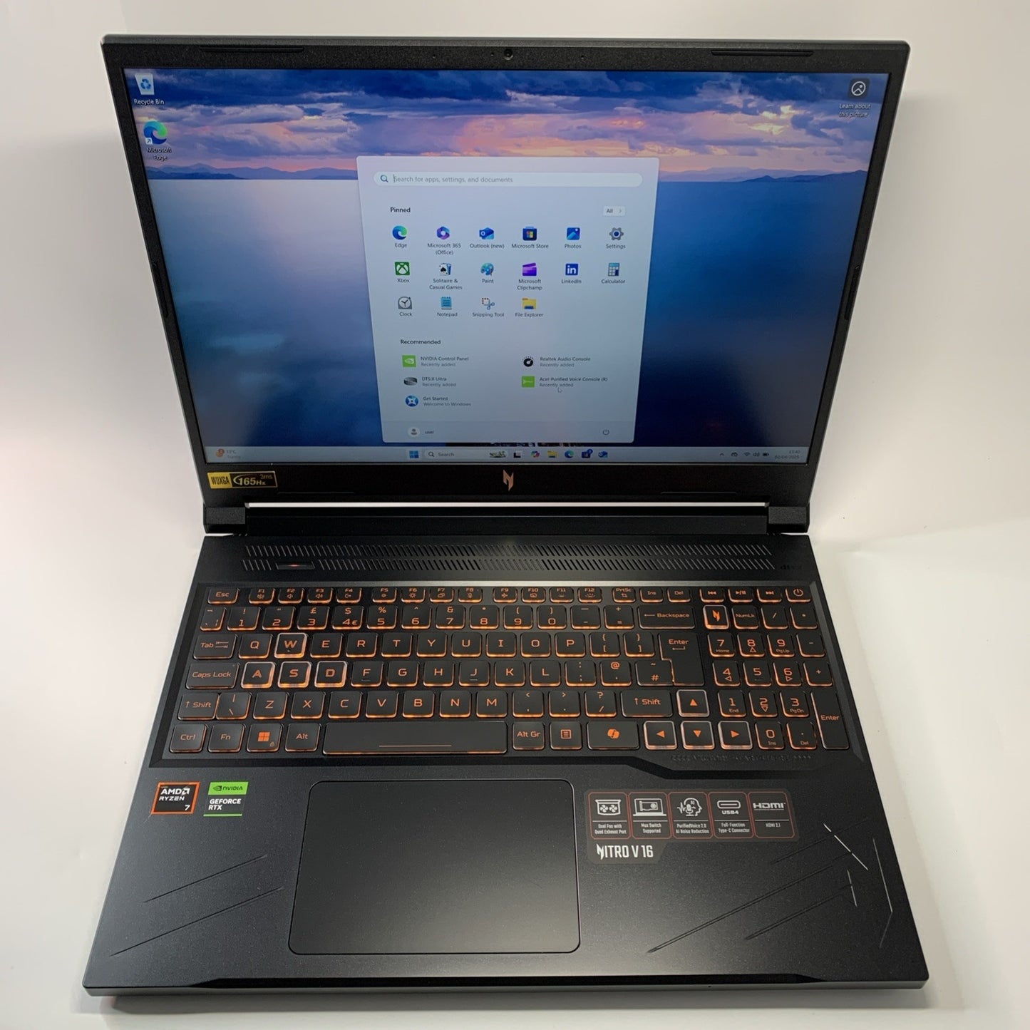 Acer Nitro V 16 ANV16-41 Laptop - AMD Ryzen 7 8845HS 1TB SSD 16GB RAM RTX 4060