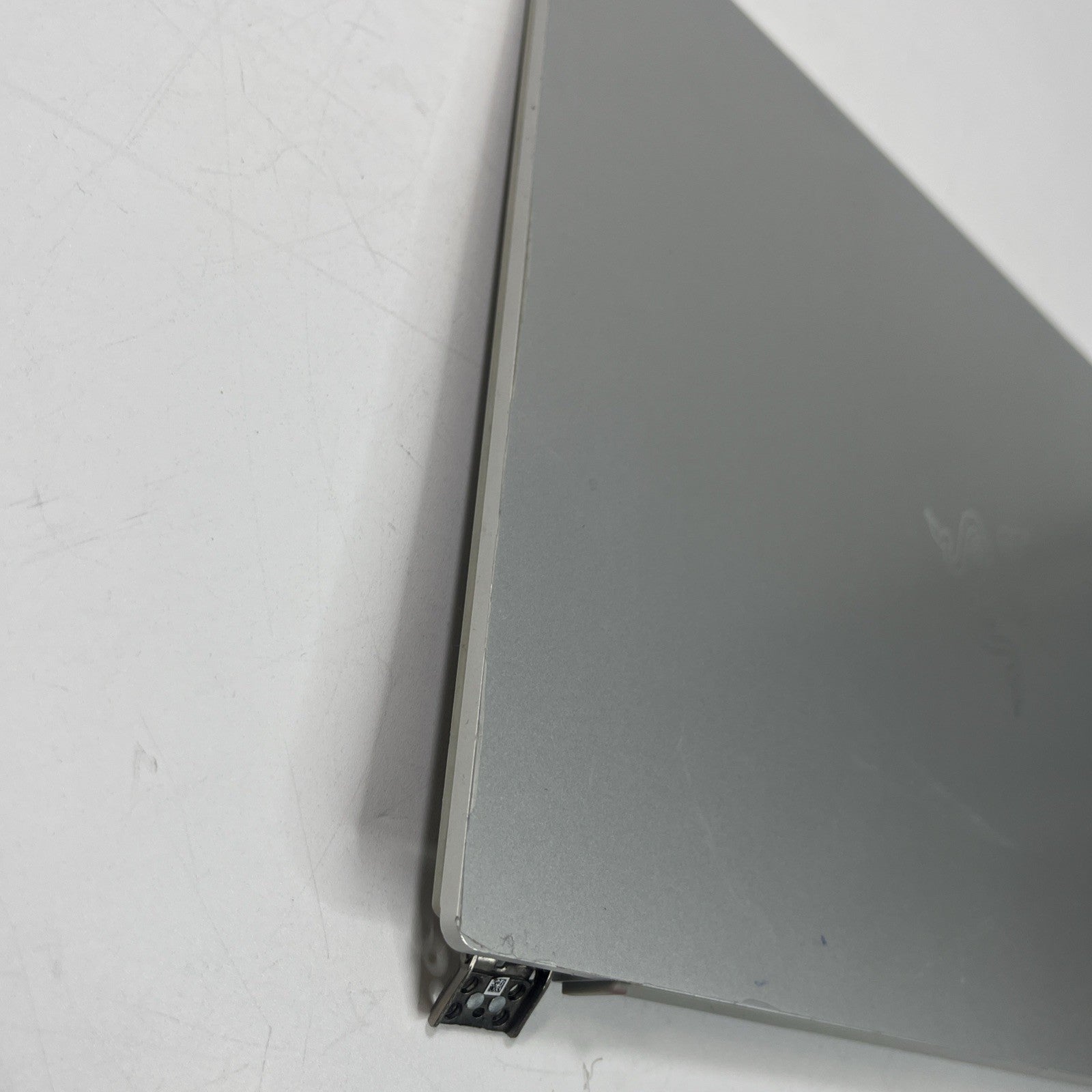 Razer Book 13 RZ09-0357 TouchScreen Assembly Top Lid Cover Silver.