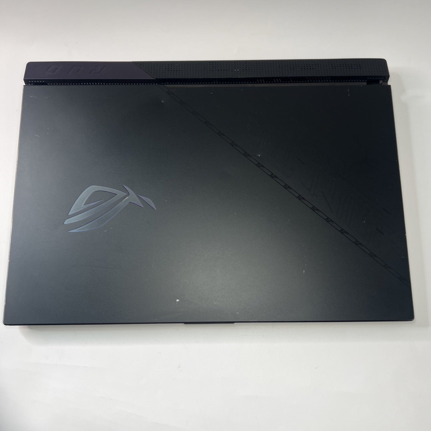 ASUS ROG Strix SCAR 17 SE G733 17.3" i9-12950HX RTX 3080Ti 32GB RAM 1TB SSD