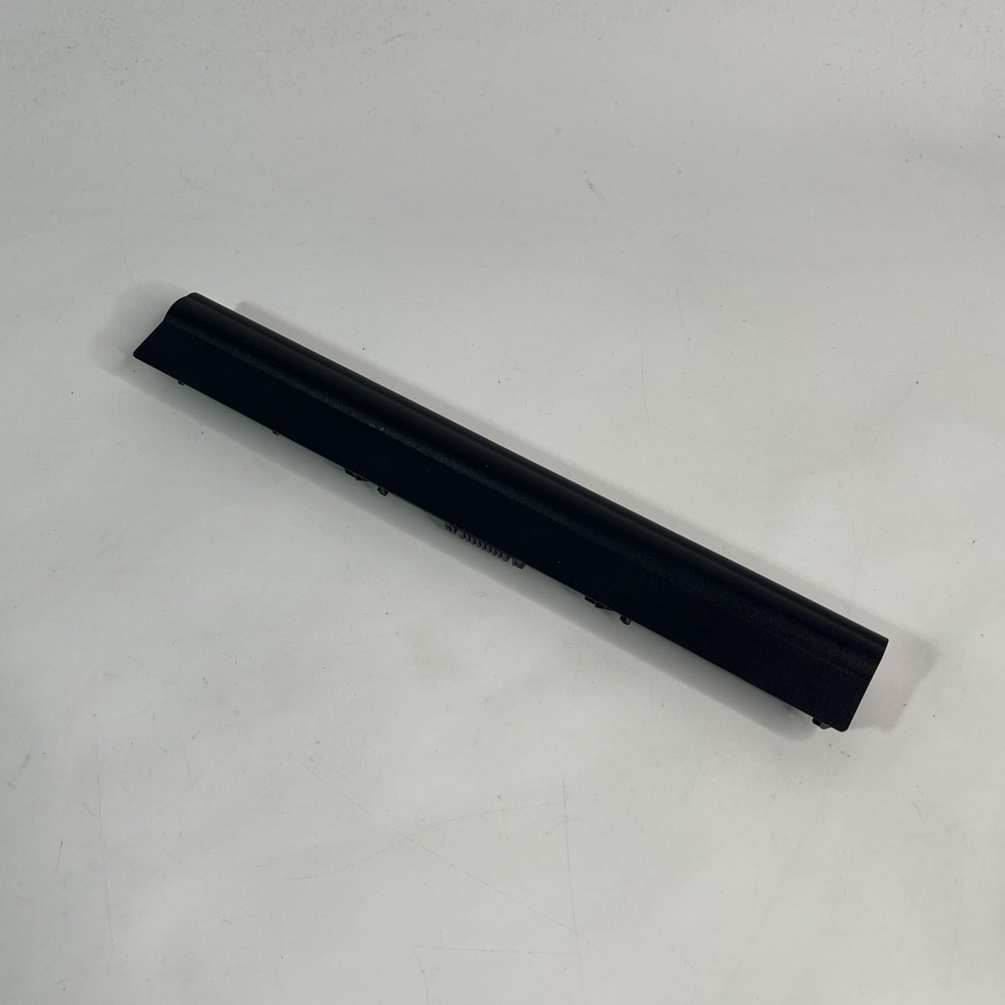 Genuine Black Dell Latitude 3570 Battery Good Health M5Y1K