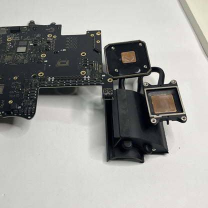 Apple iMac 27” Retina 5K Logic Board 2020A2115 EMC 3442 And Heatsink. No CPU.