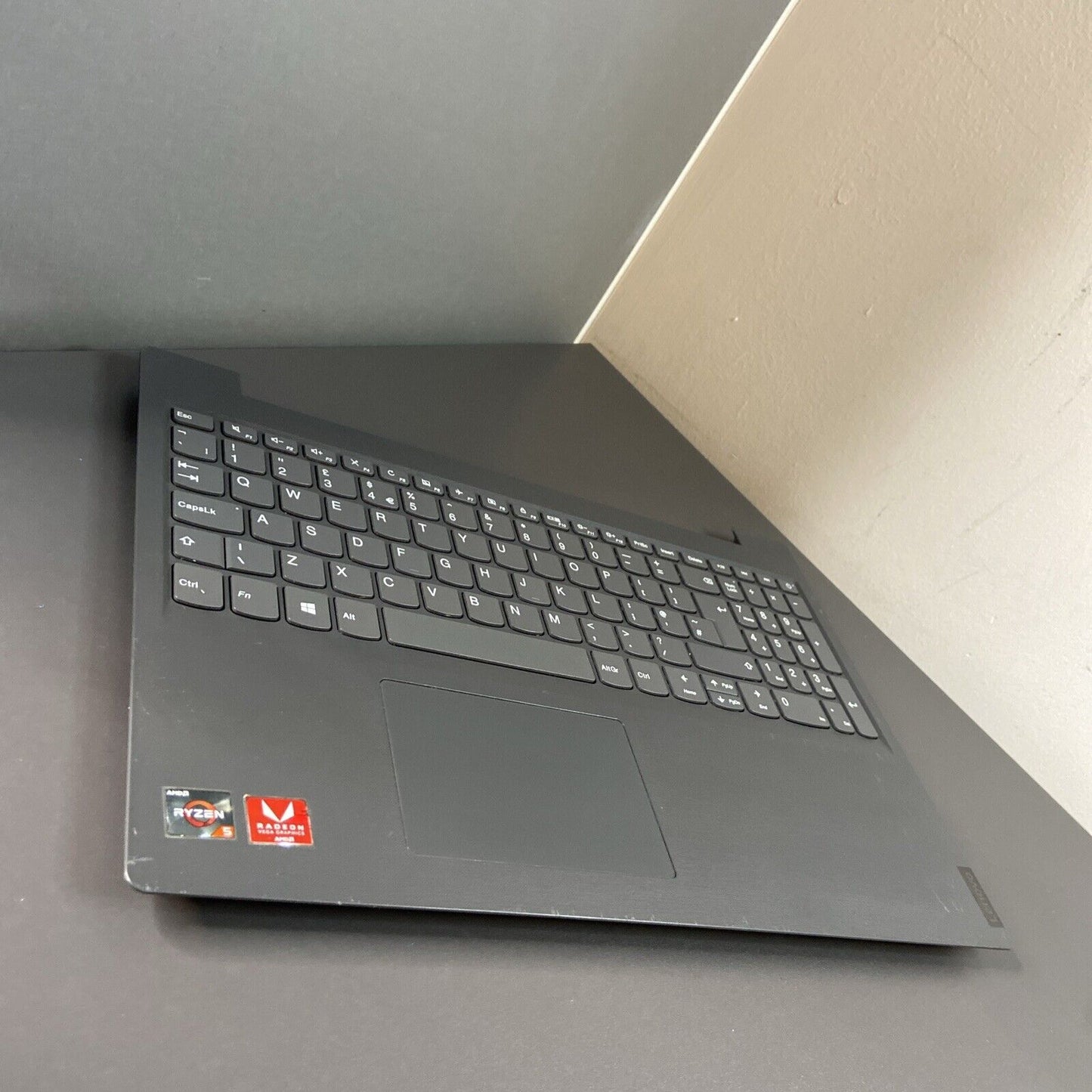 Lenovo V15-ADA Complete UK Palmrest Keyboard Touchpad Assembly AP1RU000200