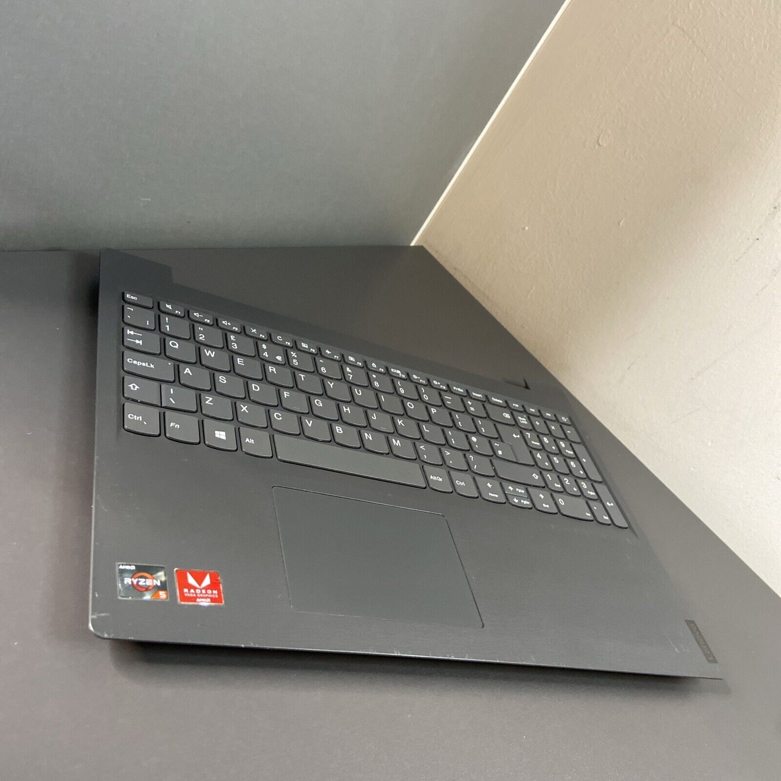 Lenovo V15-ADA Complete UK Palmrest Keyboard Touchpad Assembly AP1RU000200