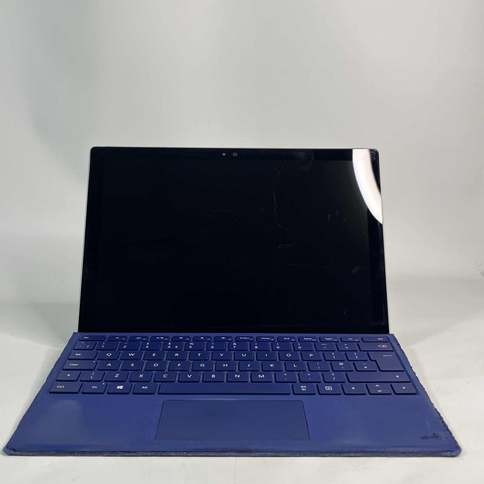 Microsoft Surface Pro 4 12.3” Intel i5-6300U  4GB RAM 128GB SSD & Keyboard