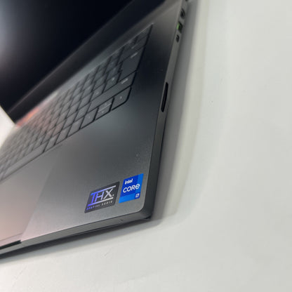 Razer Blade 15 Advanced RZ09-0421 Intel i7-12800H 32GB RAM 1TB SSD RTX 3080Ti