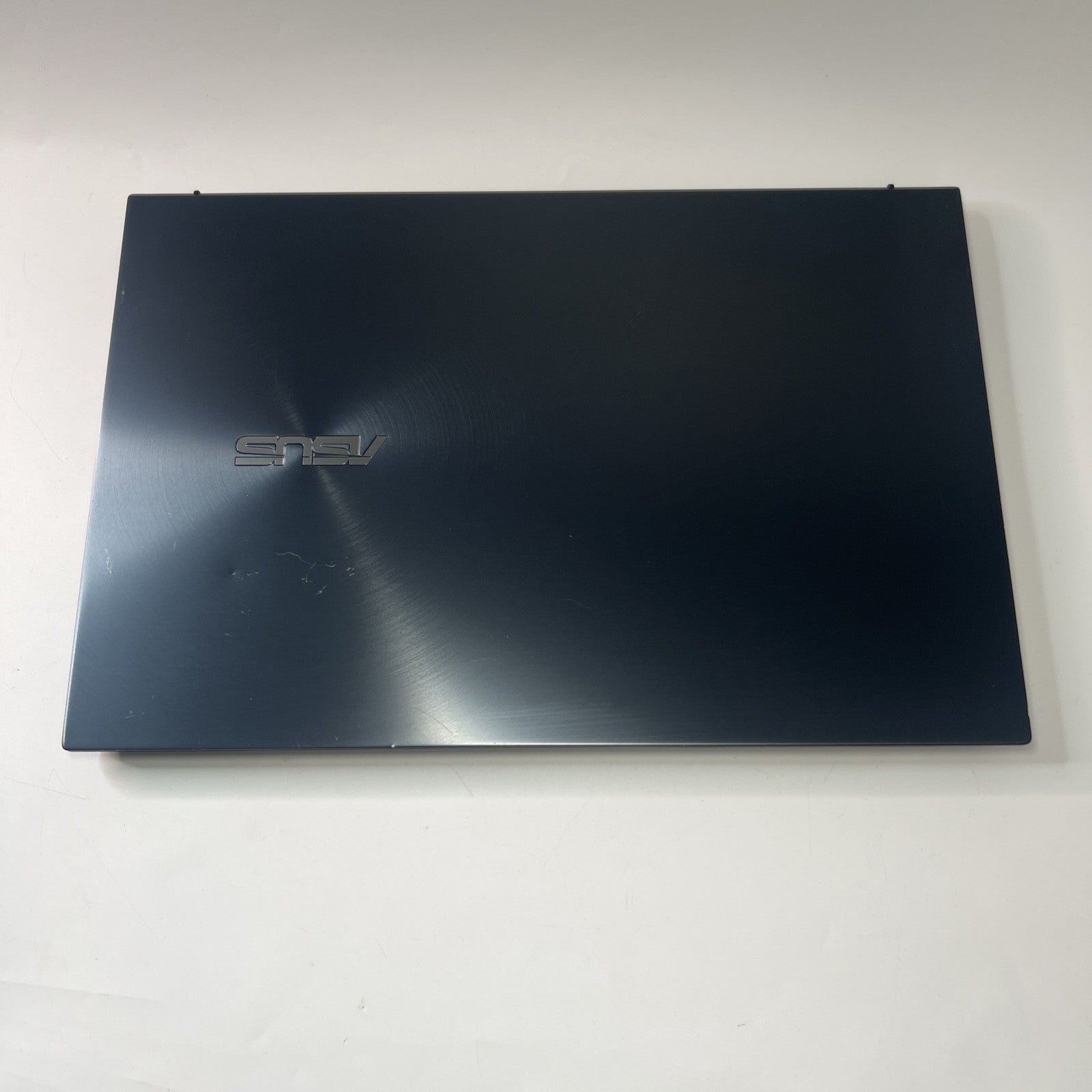 ASUS ZenBook 15 OLED UX535L Intel i7-10870H GTX 1650Ti 16GB RAM 256GB  SSD