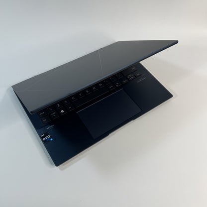 ASUS Zenbook UX3402ZA 14"  Laptop Intel Core i5-1240P 8GB RAM 512 SSD 