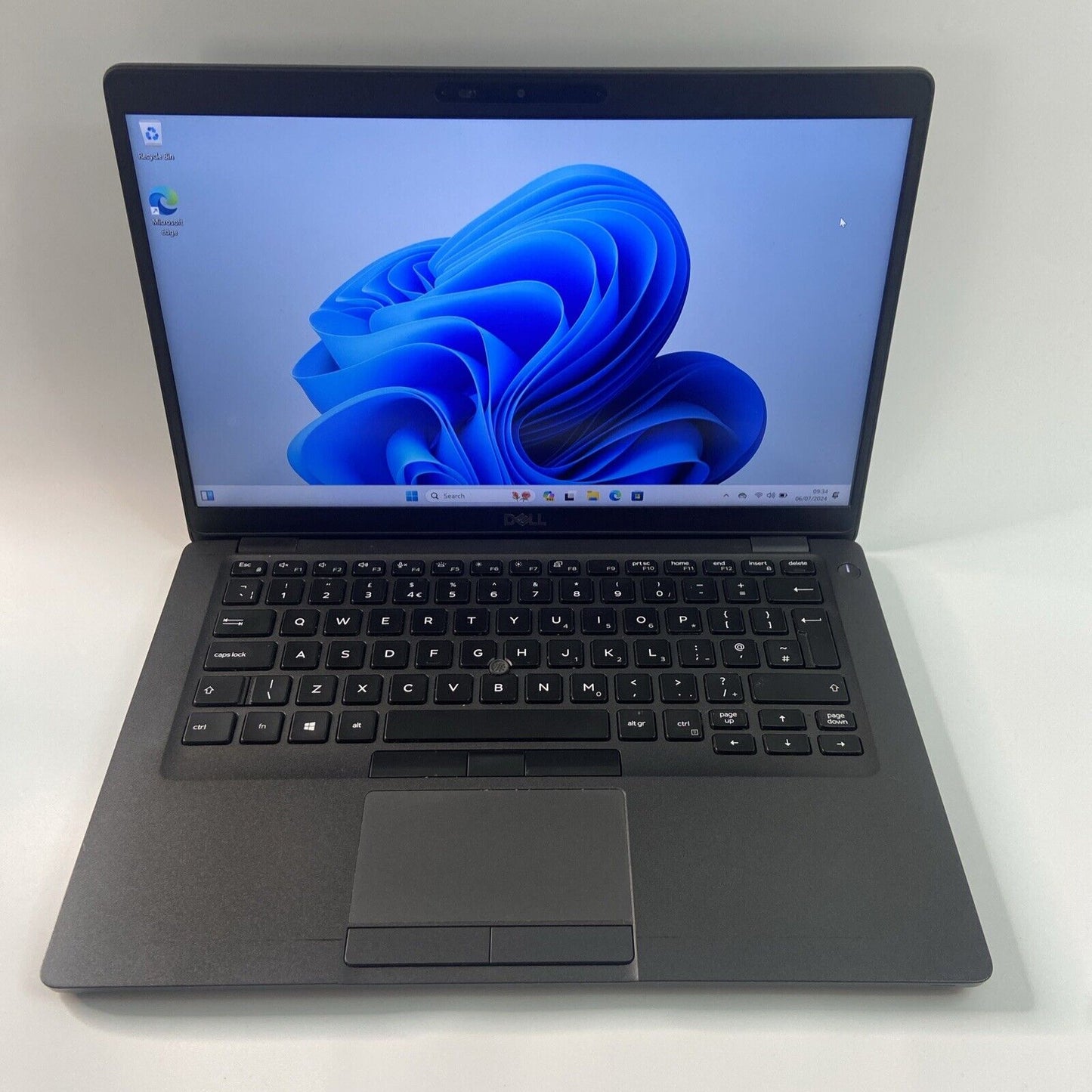 Dell Latitude 5400 i5-8365U 8th Gen 16GB Ram 256GB SSD 14.0" FHD Window 11