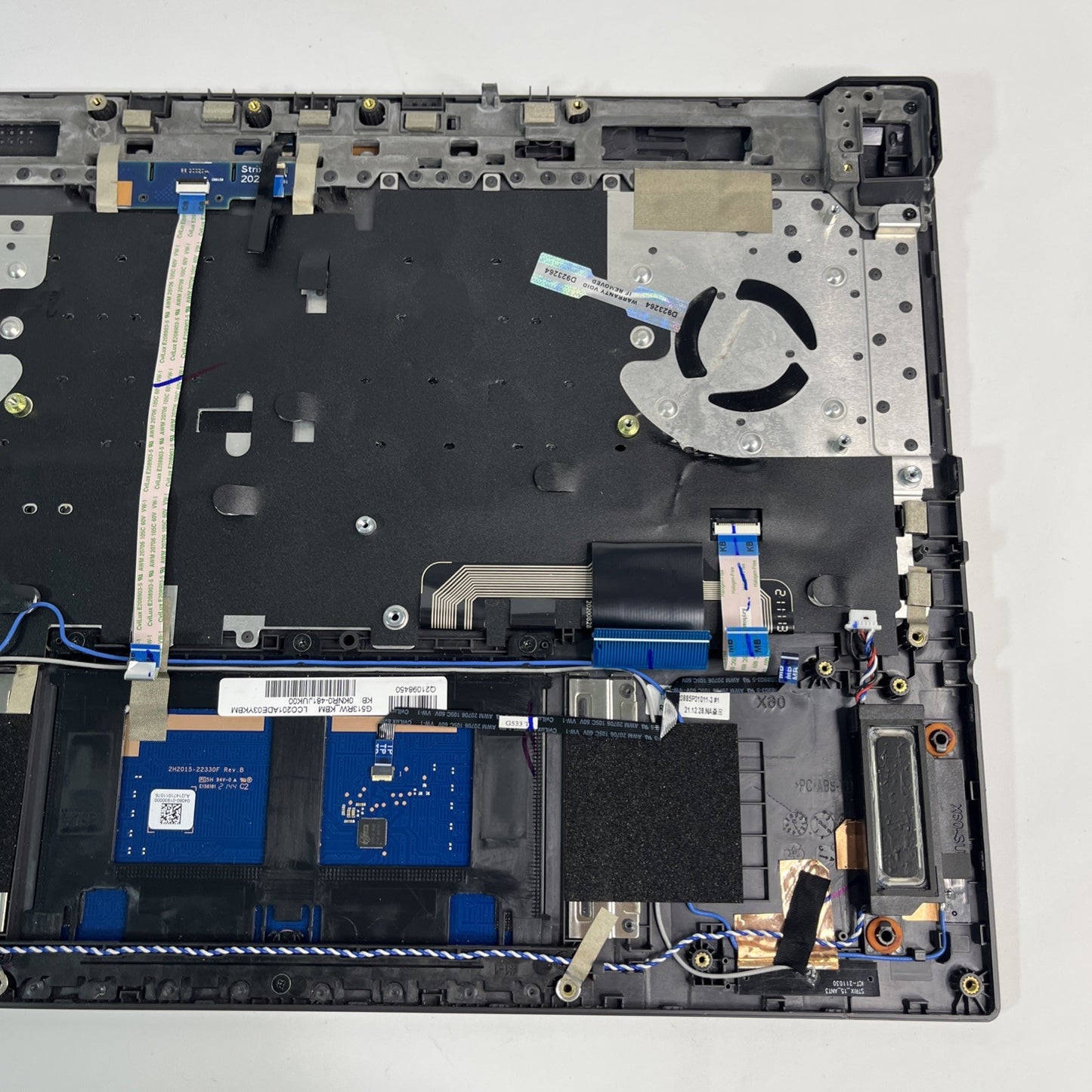Genuine Black Asus ROG Strix G15 G513R Palmrest , Speakers & Touchpad 6070B2003