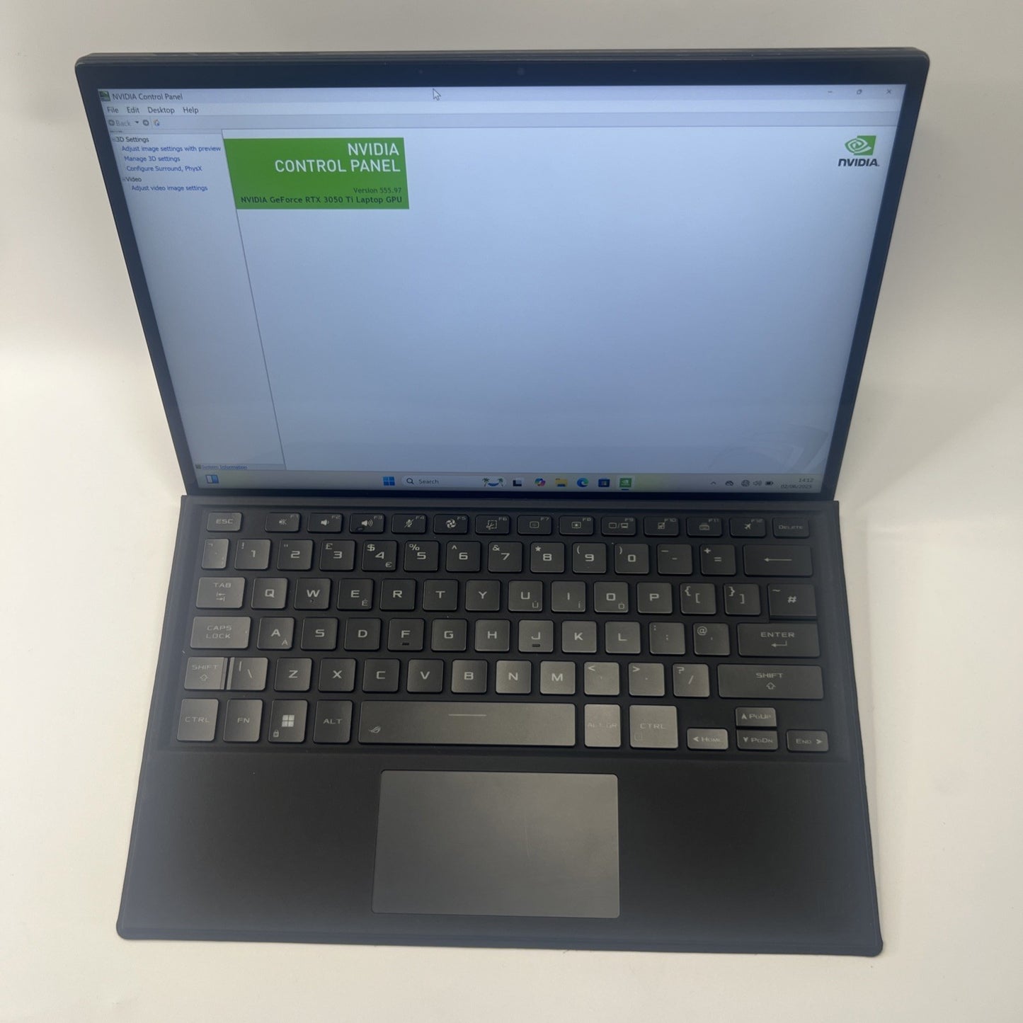 Asus ROG Flow Z13 Convertible 13.4" Laptop Core i9 16GB RAM 1TB SSD RTX 3050 Ti