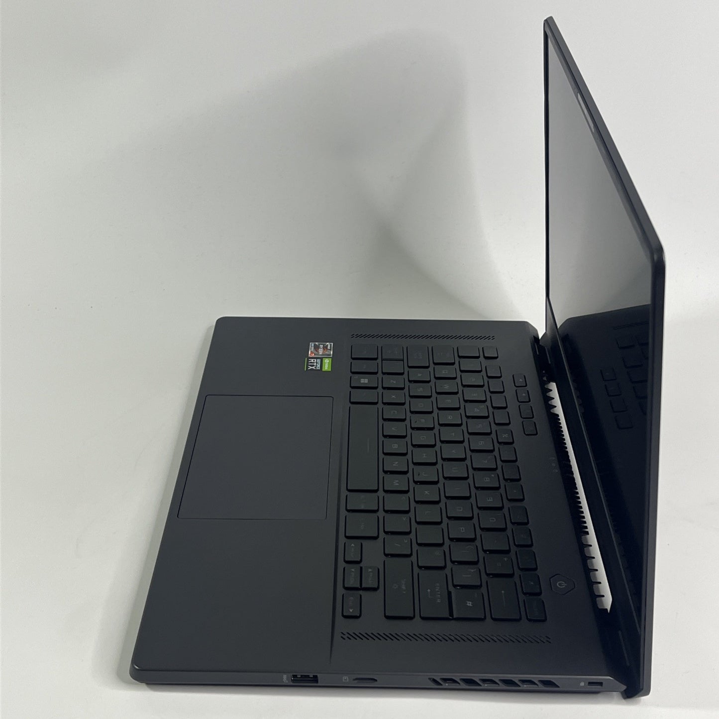 Asus Rog Zephyrus G15 GA503R RYZEN 7 6900HS RTX 3060 144Hz 16GB RAM 512GB SSD
