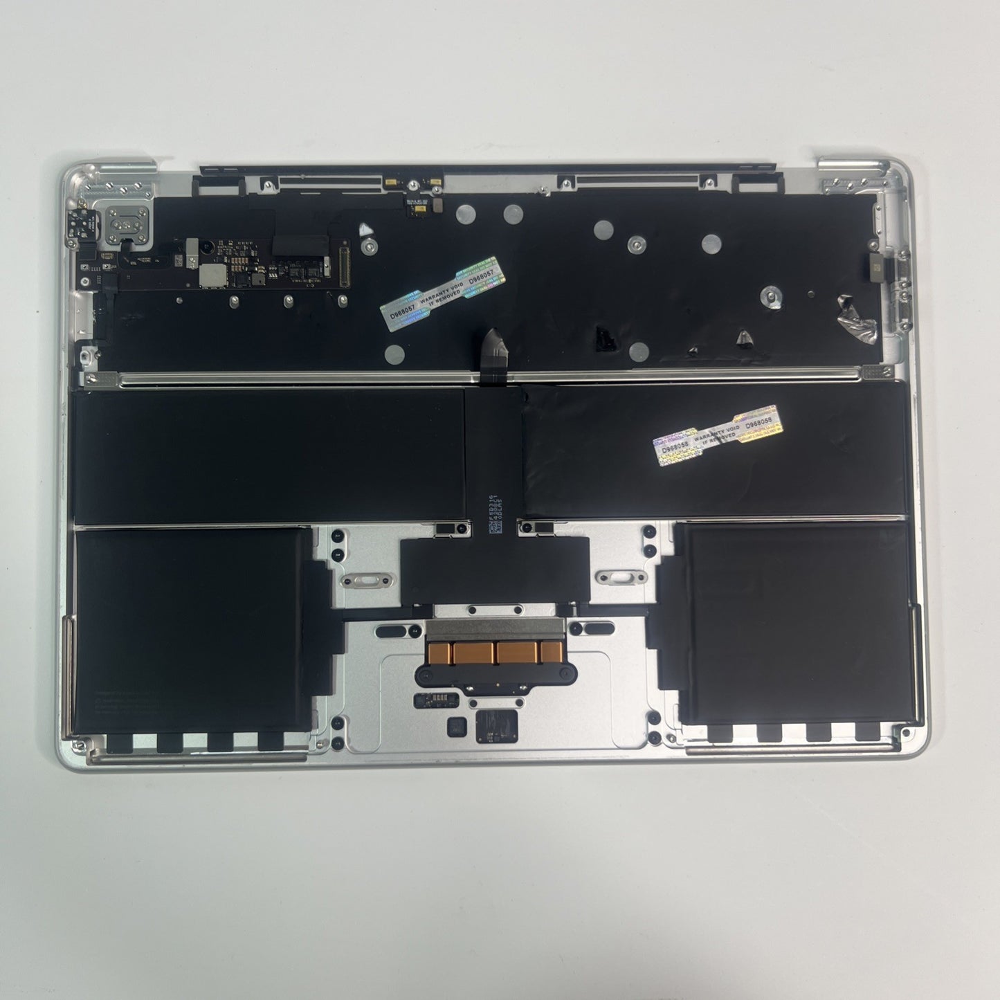 Apple Macbook Air 13 A2681 EMC 4074 Palmrest M2 UK Keyboard Silver For Parts