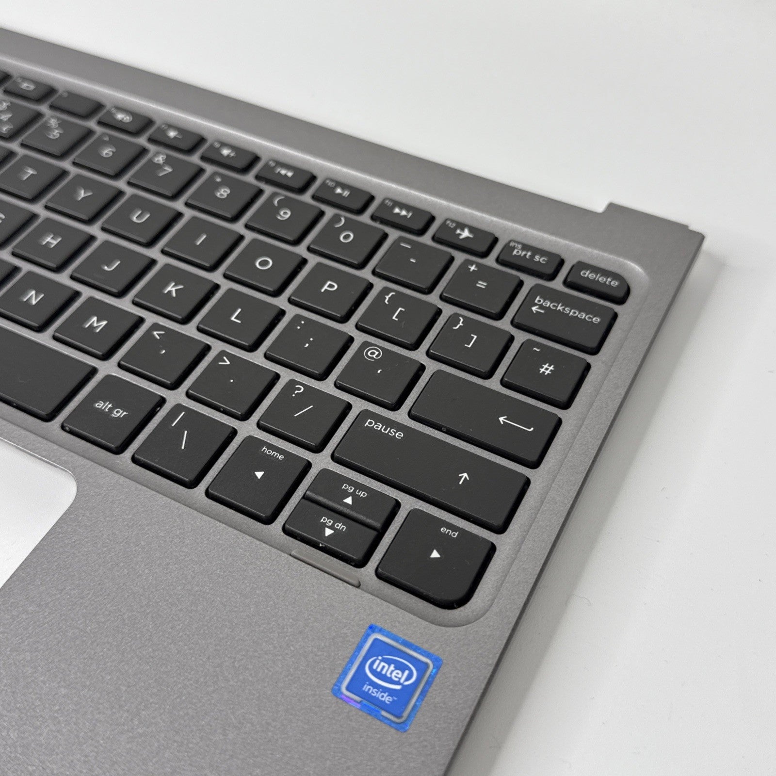HP Pavilion X2 10-N 10-N000 QWERTY UK palmrest with keyboard 1510B1881403