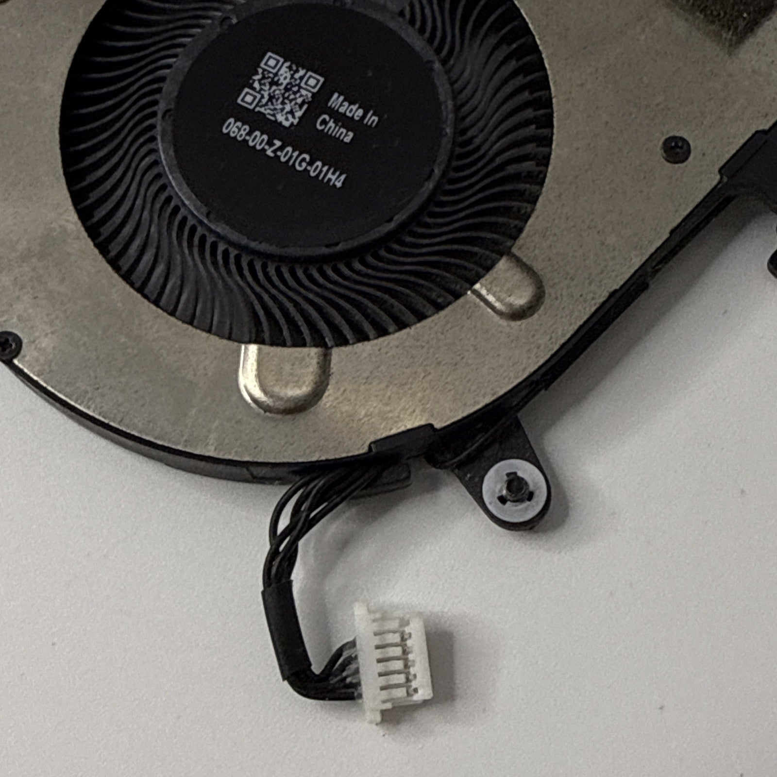 Lenovo Thinkpad X390 Yoga CPU Heatsink and Fan 01YU961