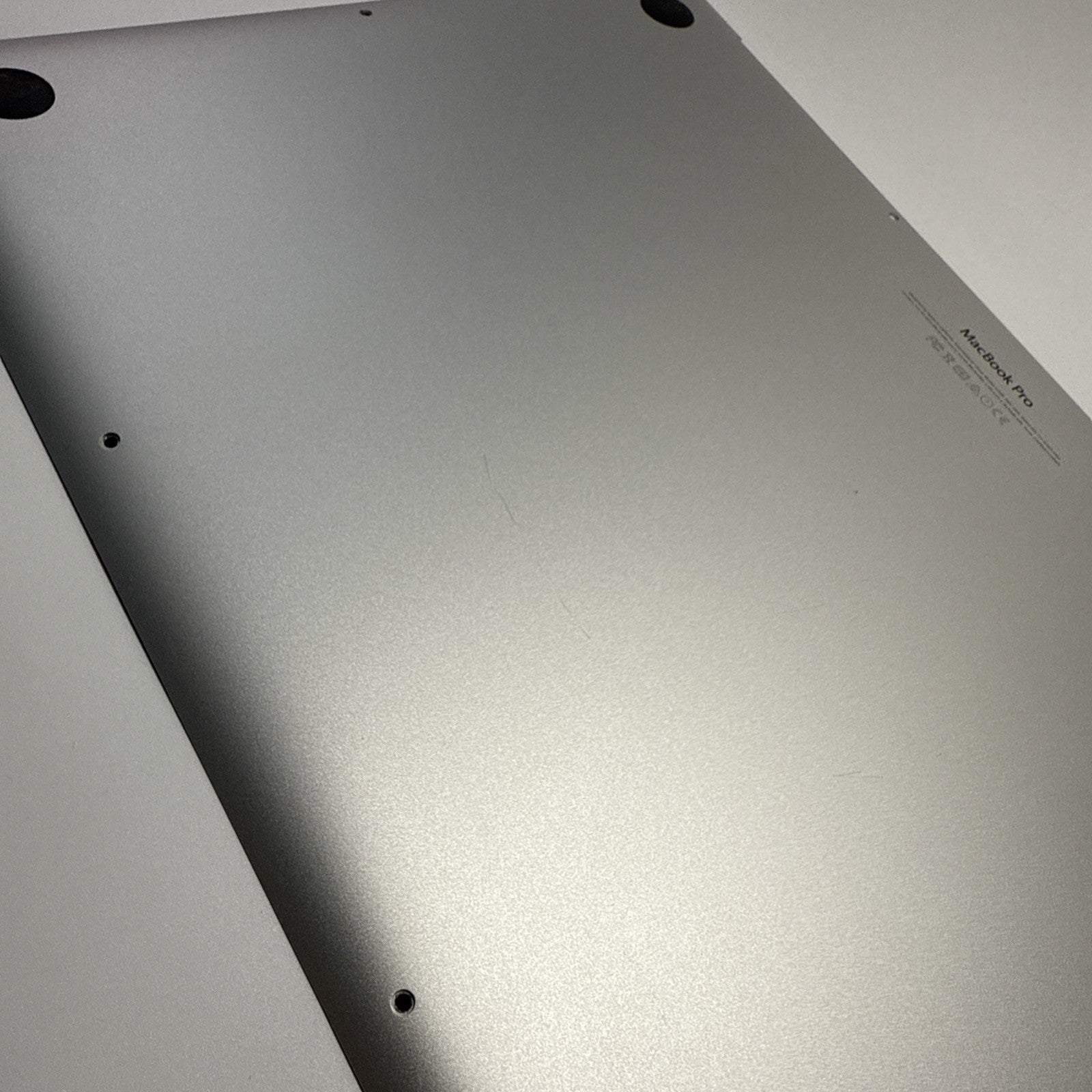 APPLE MACBOOK PRO 15" A1398 Mid 2015 Bottom Base Cover Silver 604-03476