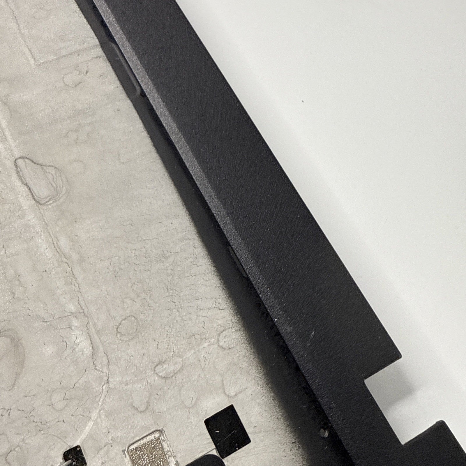 Genuine Lenovo ThinkPad T480 AP169000400 Laptop Palmrest Case Black