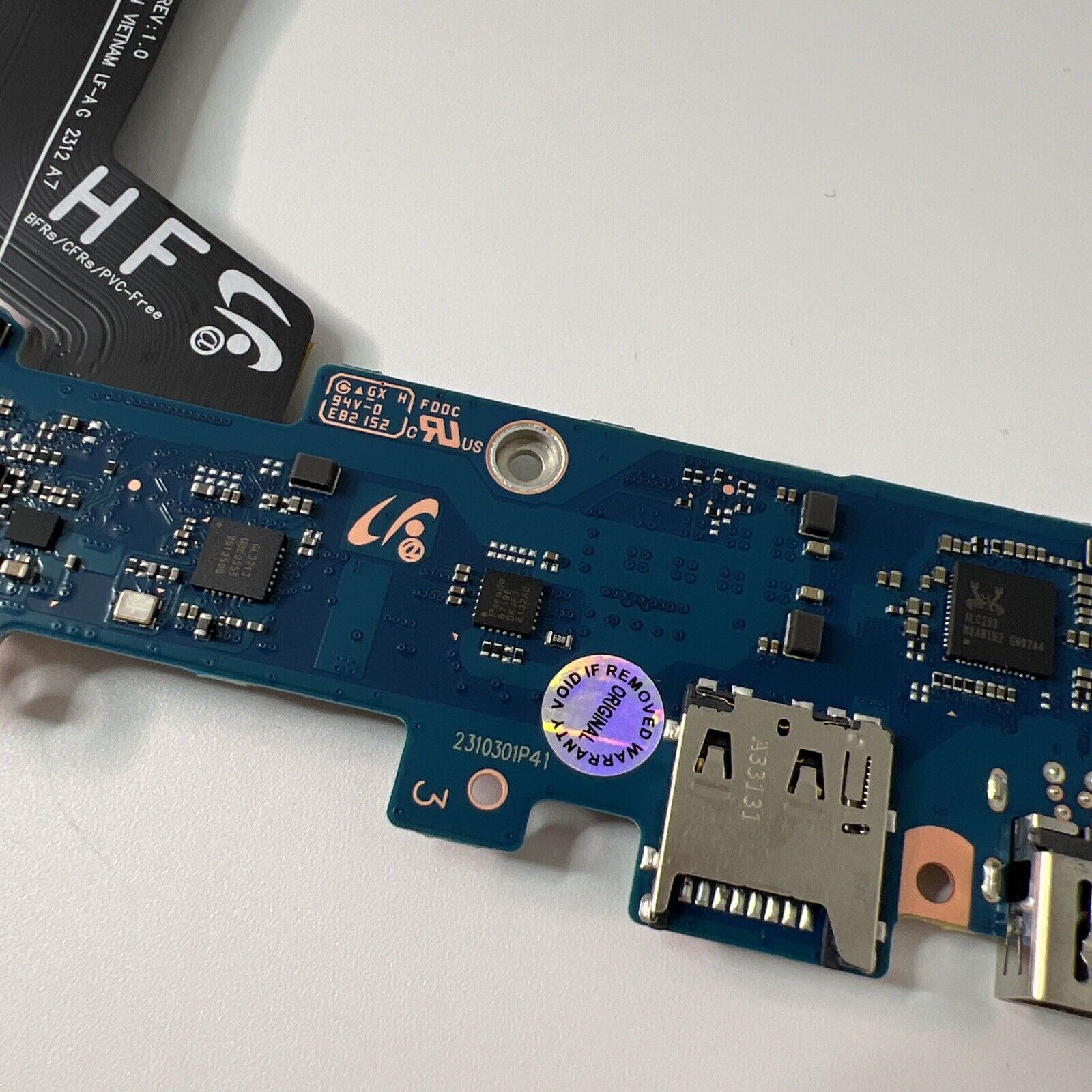 Samsung Galaxy Book3 Pro NP960XFG USB Audio Board WiFi Sub Board BA41-03012A
