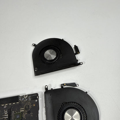 MacBook Pro 15" A1398 Late 2013 Logic Board i7-4960HQ (FOR PARTS)