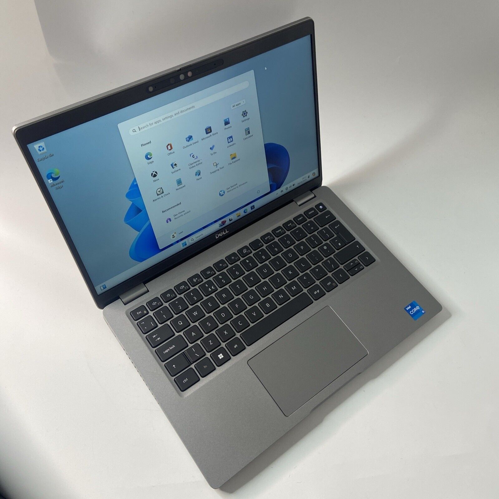 Dell Latitude 5430 Intel Core i5-1245U Gen 32GB RAM 256GB SSD Windows 11 Pro