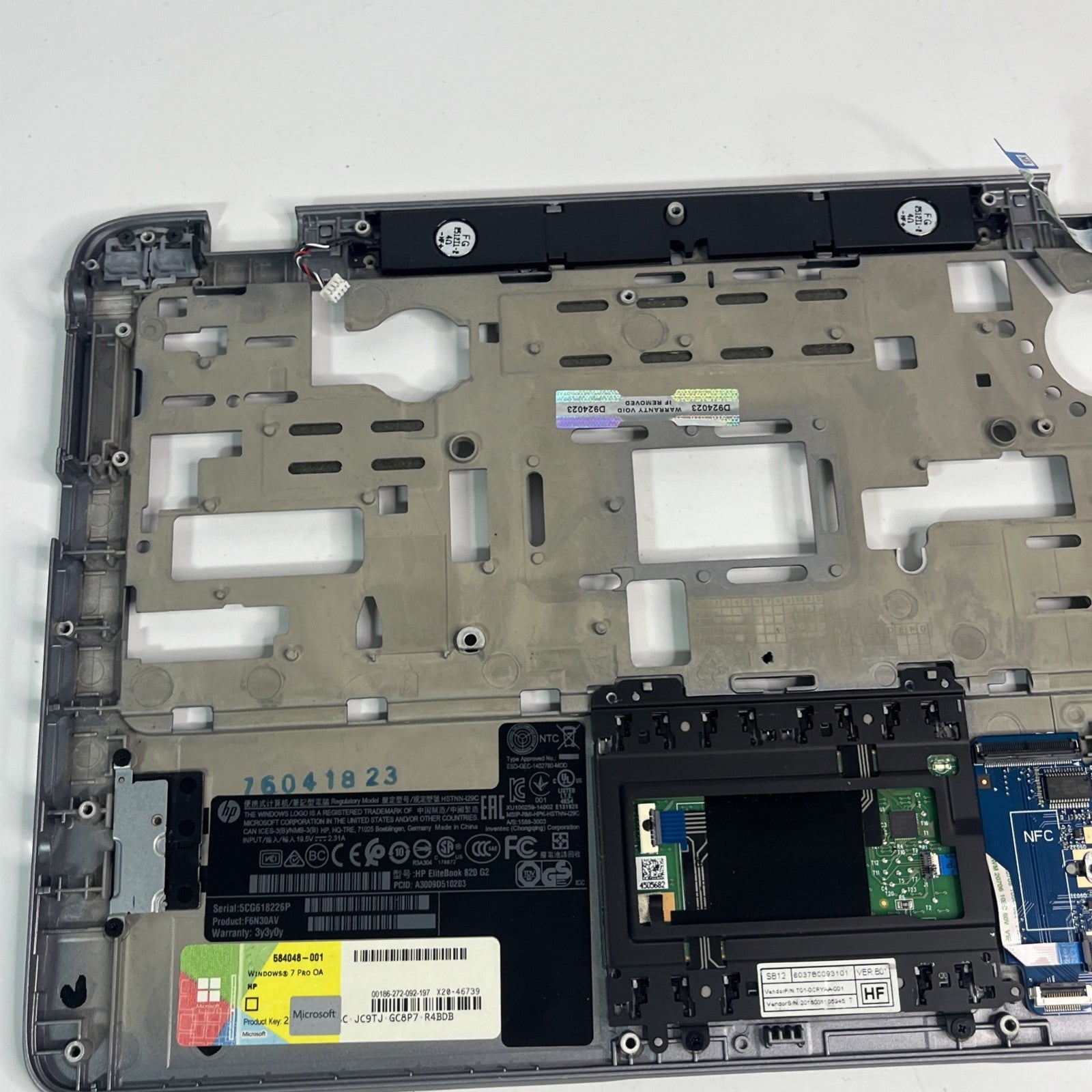 Genuine Silver HP EliteBook 820  G2 Palmrest + Touchpad Trackpad TCAK91