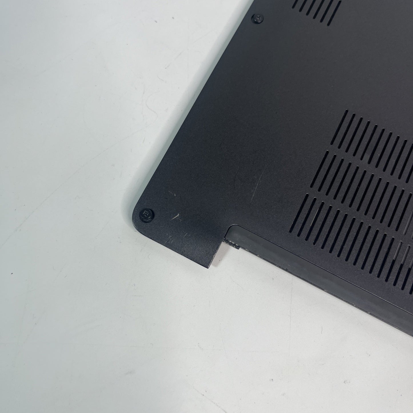 Genuine Black Dell Latitude 7400 Bottom Base Case Cover Cn-0V532K-FYK00