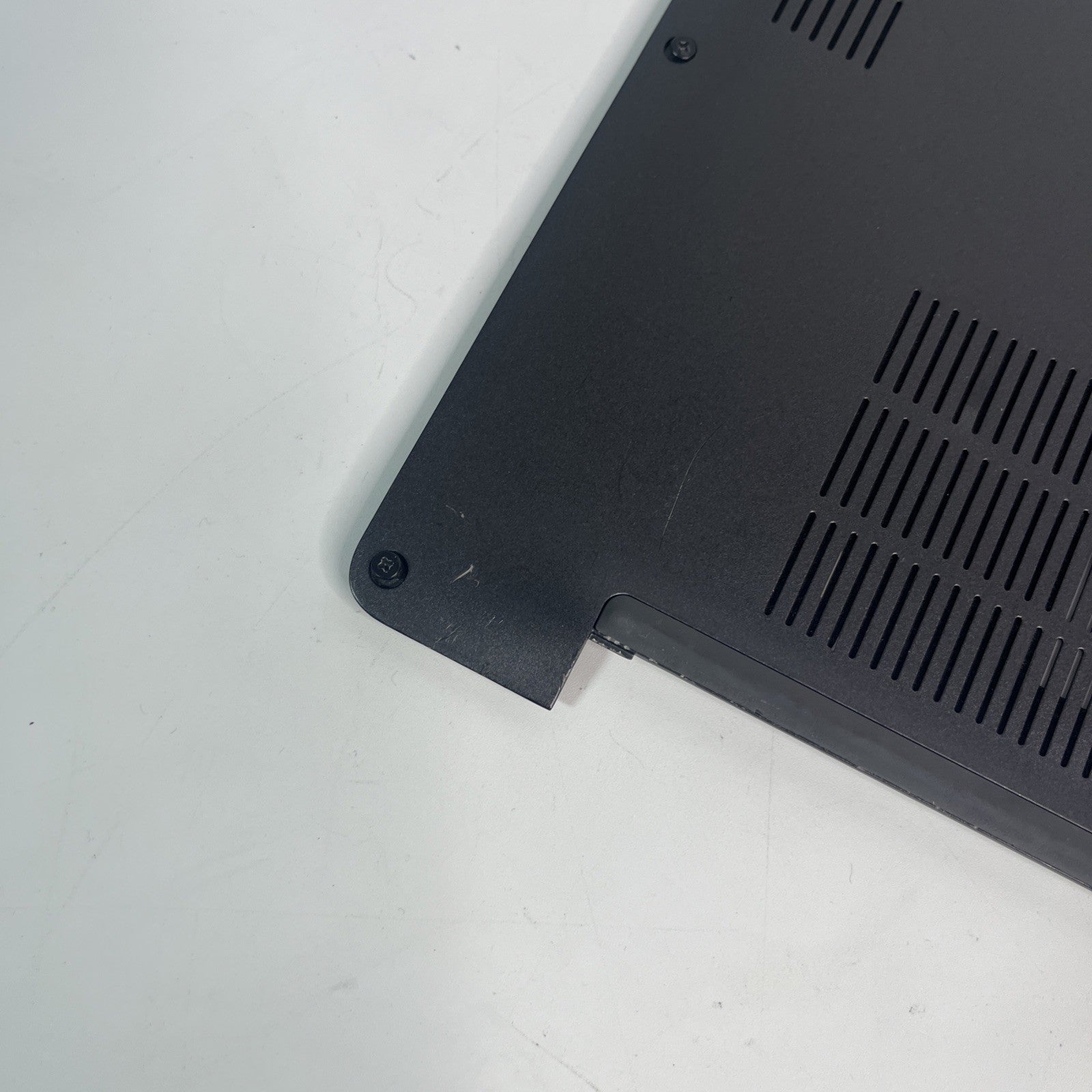 Genuine Black Dell Latitude 7400 Bottom Base Case Cover Cn-0V532K-FYK00