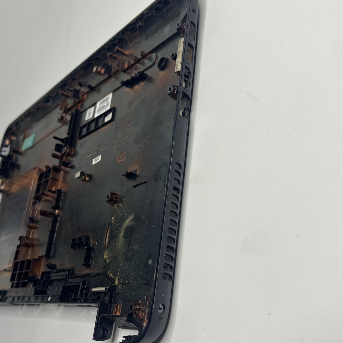 Genuine Black Hp Notebooks 15-AY167SA Bottom Base Cover Case AP1EM000600