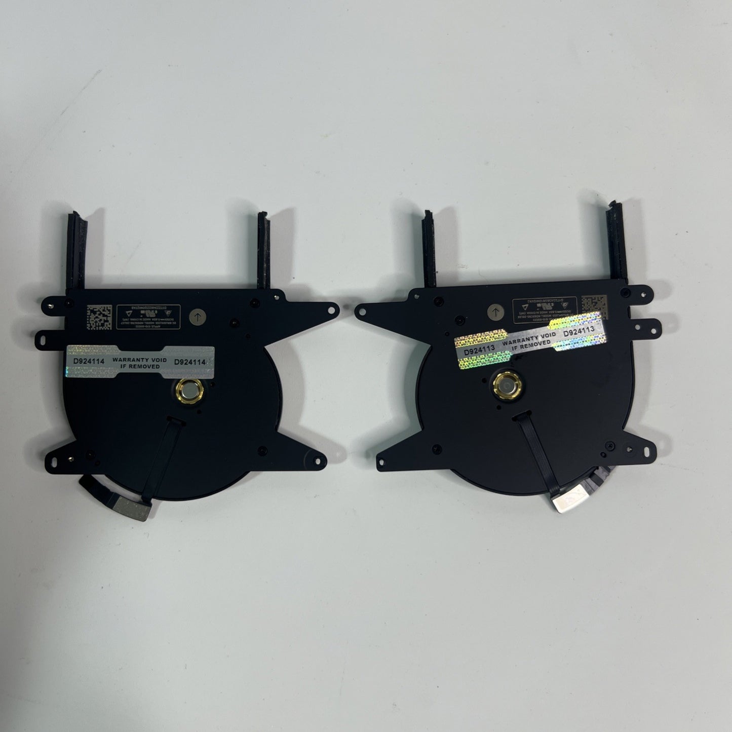 Genuine Apple MacBook Pro 14” A2442 Cooling Fans Left + Right Pair – EMC 3650 
