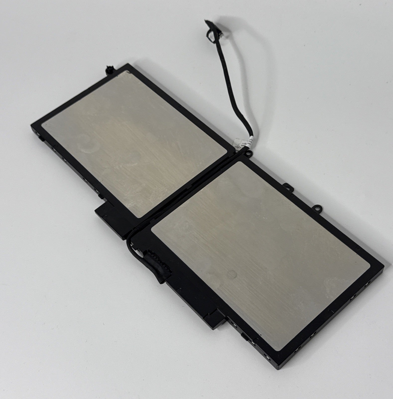 GENUINE Dell Latitude 5590 Battery GJKNX EXCELLENT HEALTH