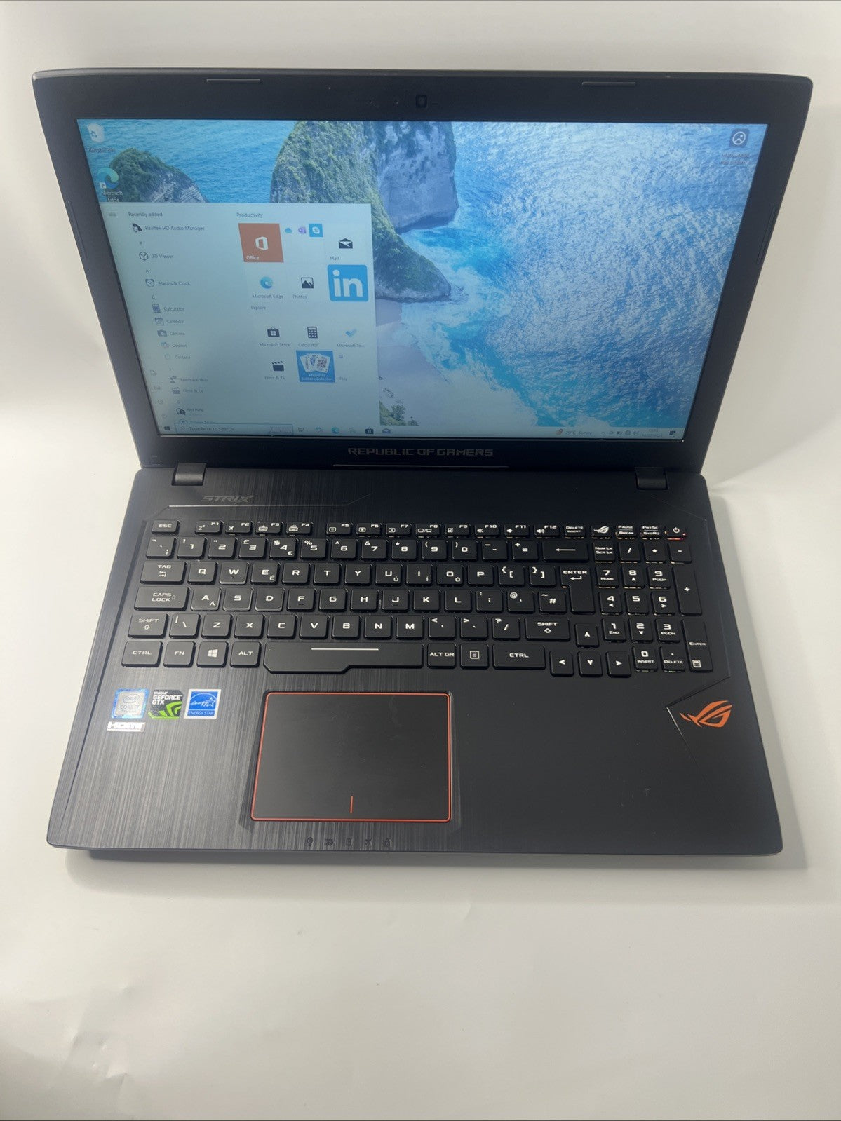 ASUS ROG Strix GL553VD 15.6” Intel Core i7-7700HQ 8GB RAM 128GB SSD GTX 1050