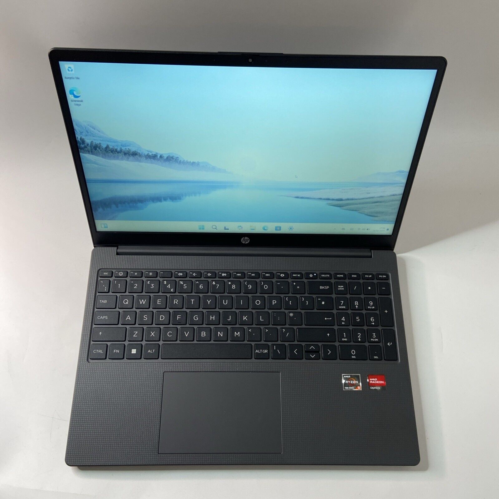 HP Laptop 15-fc0001sa AMD Ryzen 5-7520U Processor 8GB RAM 256GB SSD Windows 11