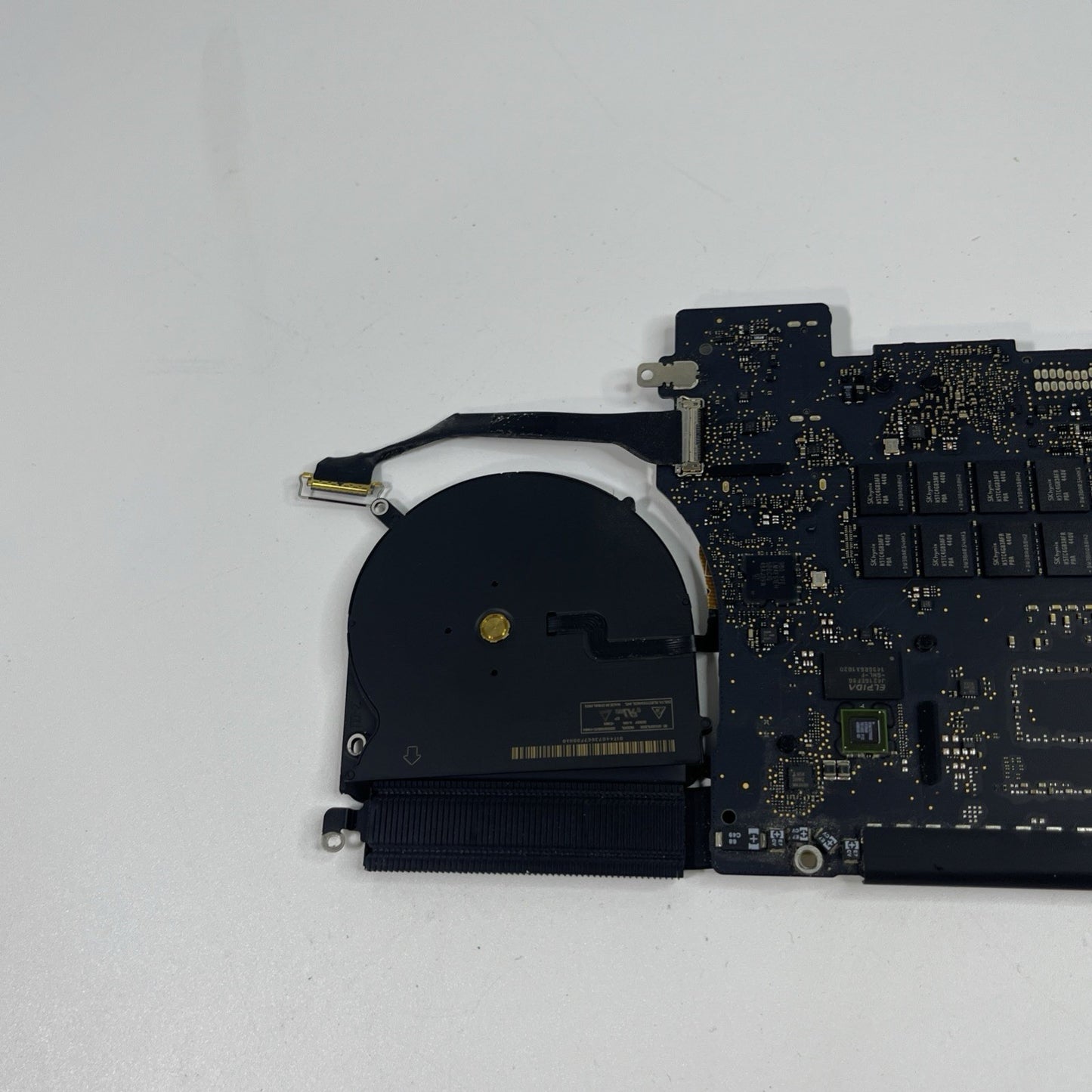 MacBook Pro A1398 Mid 2014 Logic Board,fan& heatsink  2.8GHz Core i7 16GB