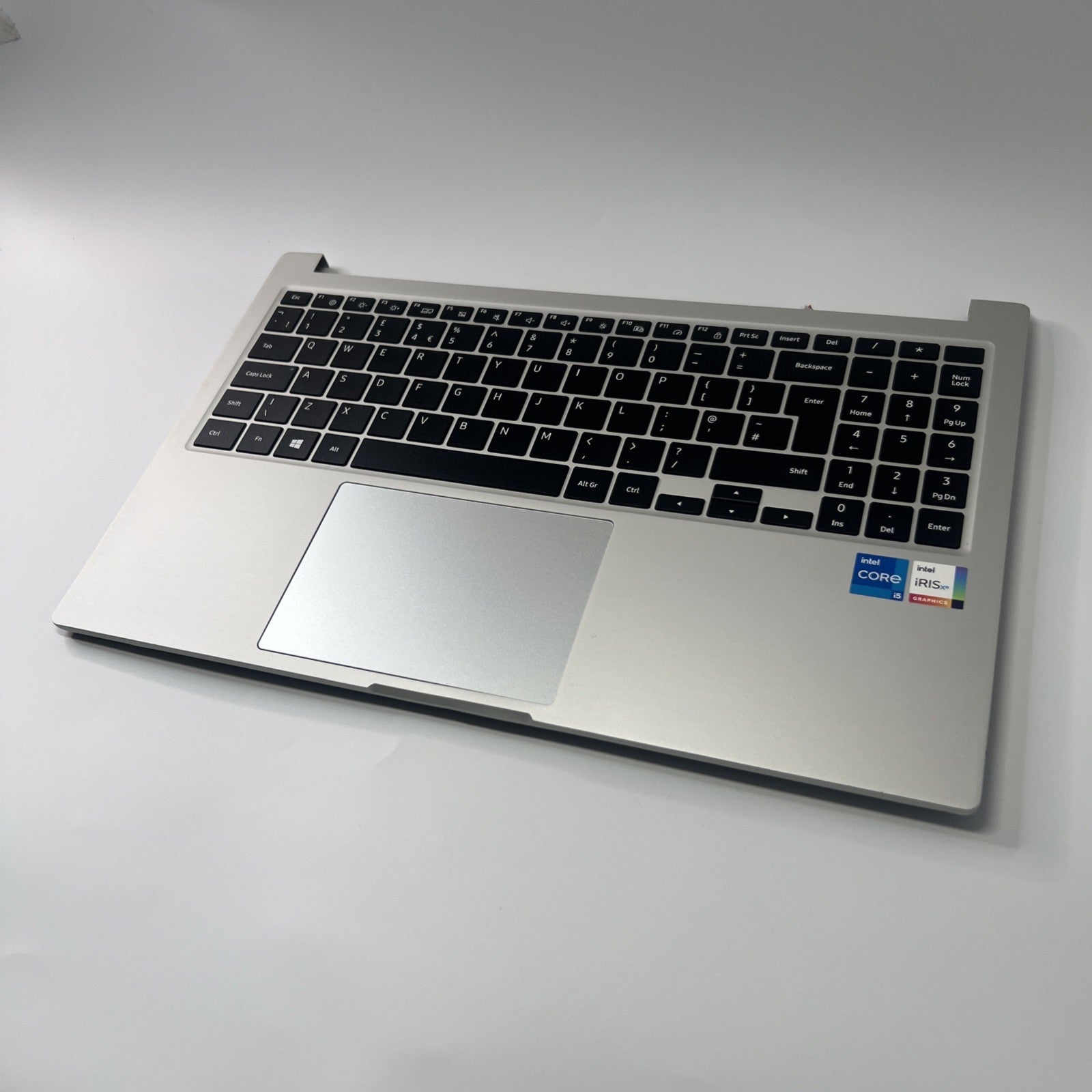 Samsung Galaxy Book NP750XDA Palmrest UK Upper Case Silver