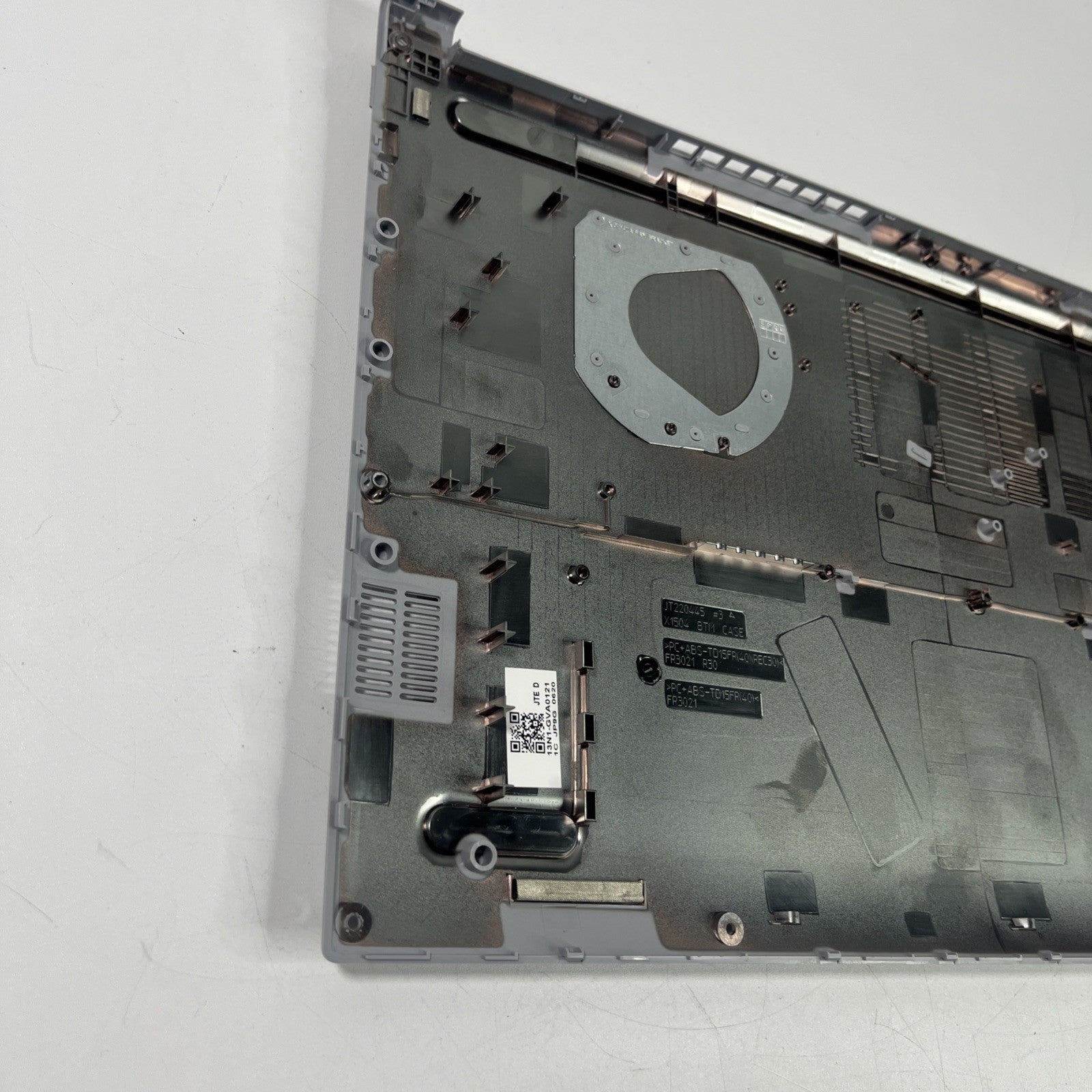 Genuine Silver Asus Vivobook 15 X1505ZA Base Cover Bottom Case 13N1-Gca0901
