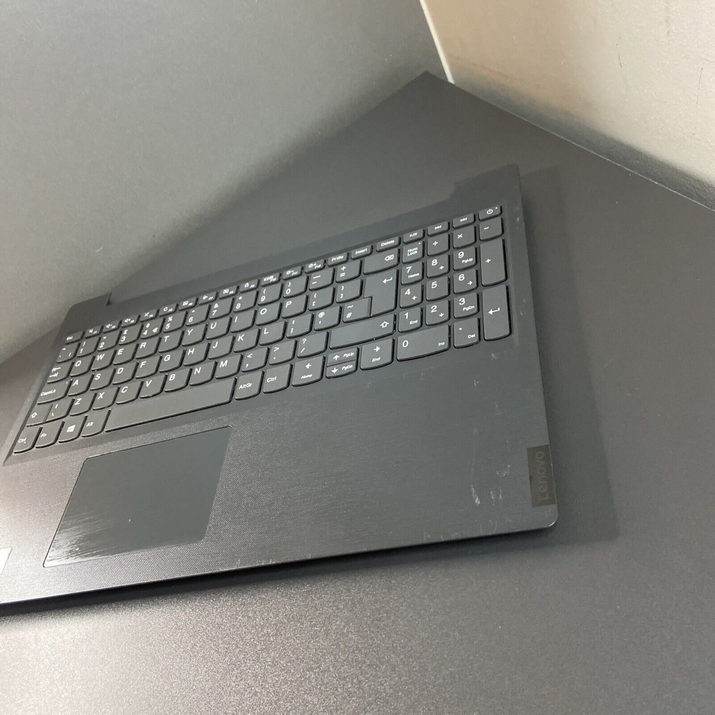 Lenovo V15-ADA Complete UK Palmrest Keyboard Touchpad Assembly AP1RU000200