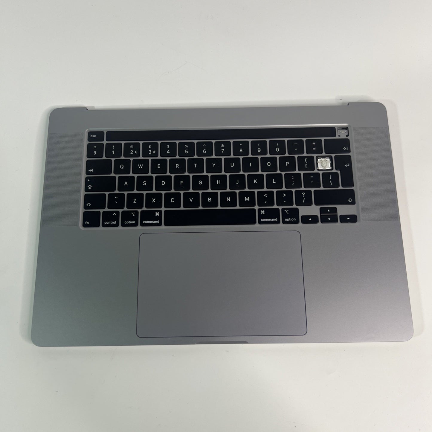 MacBook Pro 16 A2141 Palmrest Top Case Space Grey EMC 3347 Read