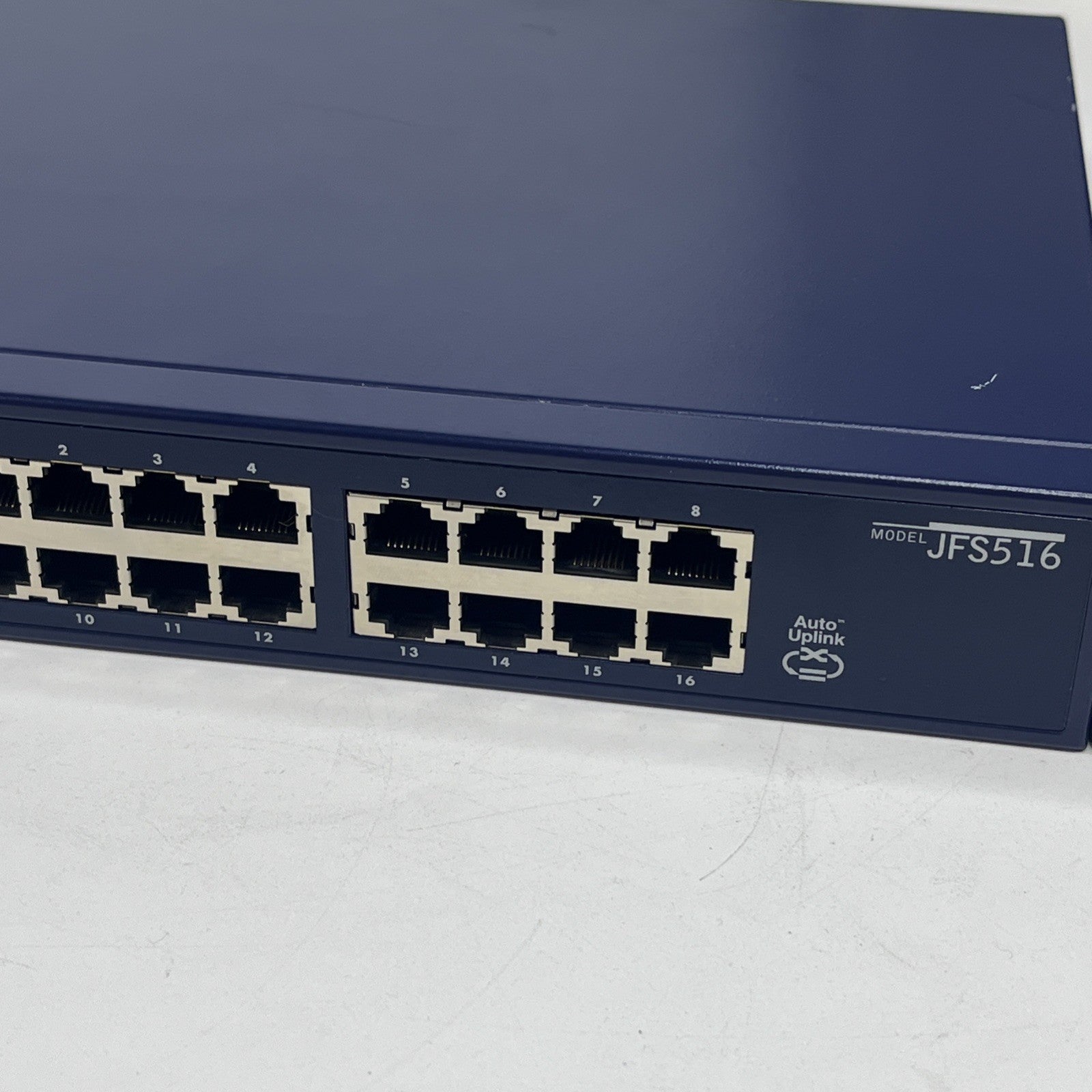 Netgear  JFS516 16 Ports 10/100 Mbps Fast Ethernet Switch.