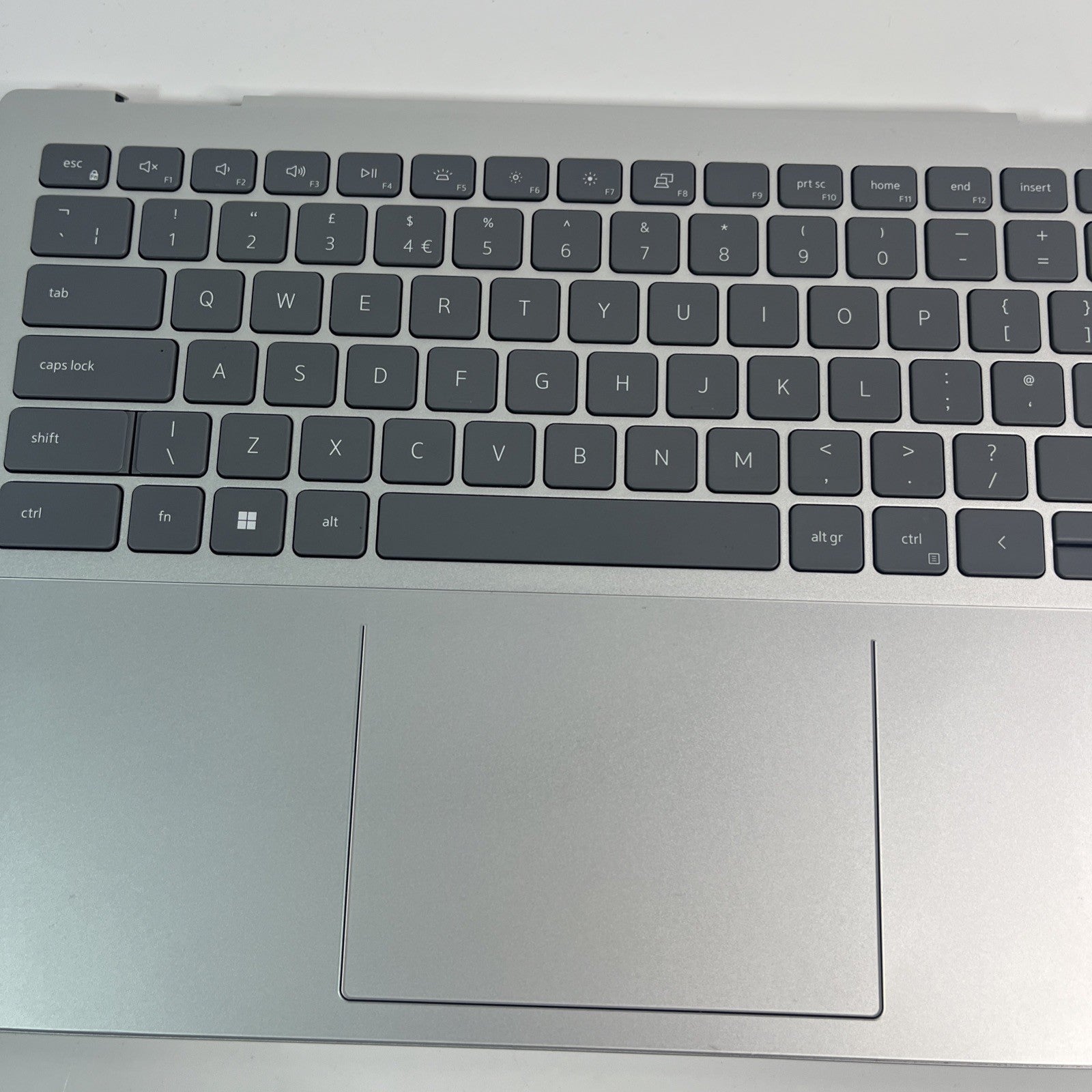 Genuine Sliver Dell Inspiron 14 7420 Palmrest, Touchpad & Speakers CN-06GV5K