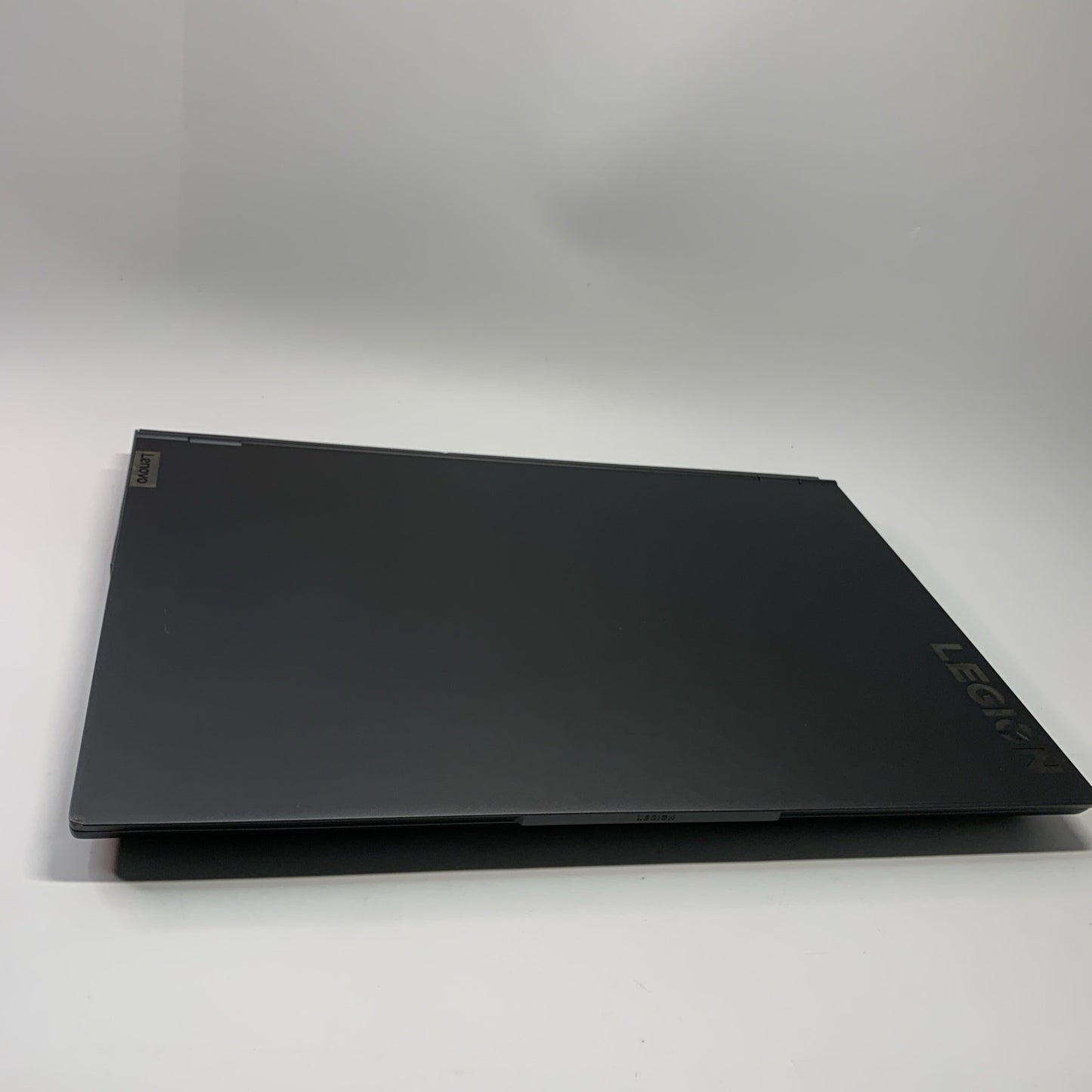 Lenovo Legion 7  16ACHg6 AMD Ryzen 7 5800H 256GB SSD 16GB RAM RTX 3060 Win 11