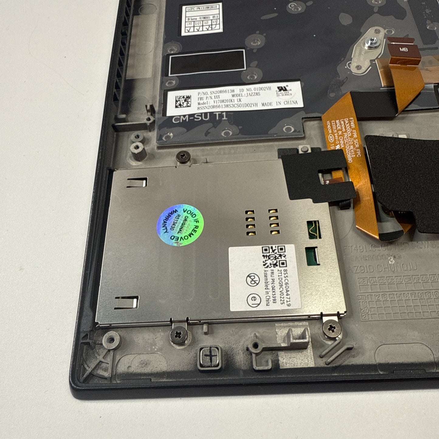 Genuine Lenovo T490s Palmrest Assembly UK Keyboard    Black AM1BR000500.
