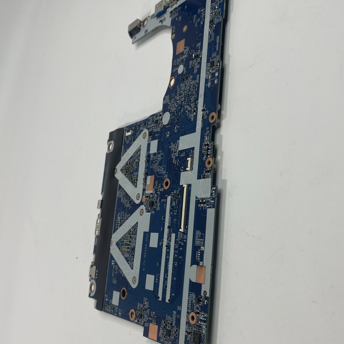 Genuine  Medion Erazer E10 Motherboard i5-10th Gen , GTX 1650, NP500. No Power.