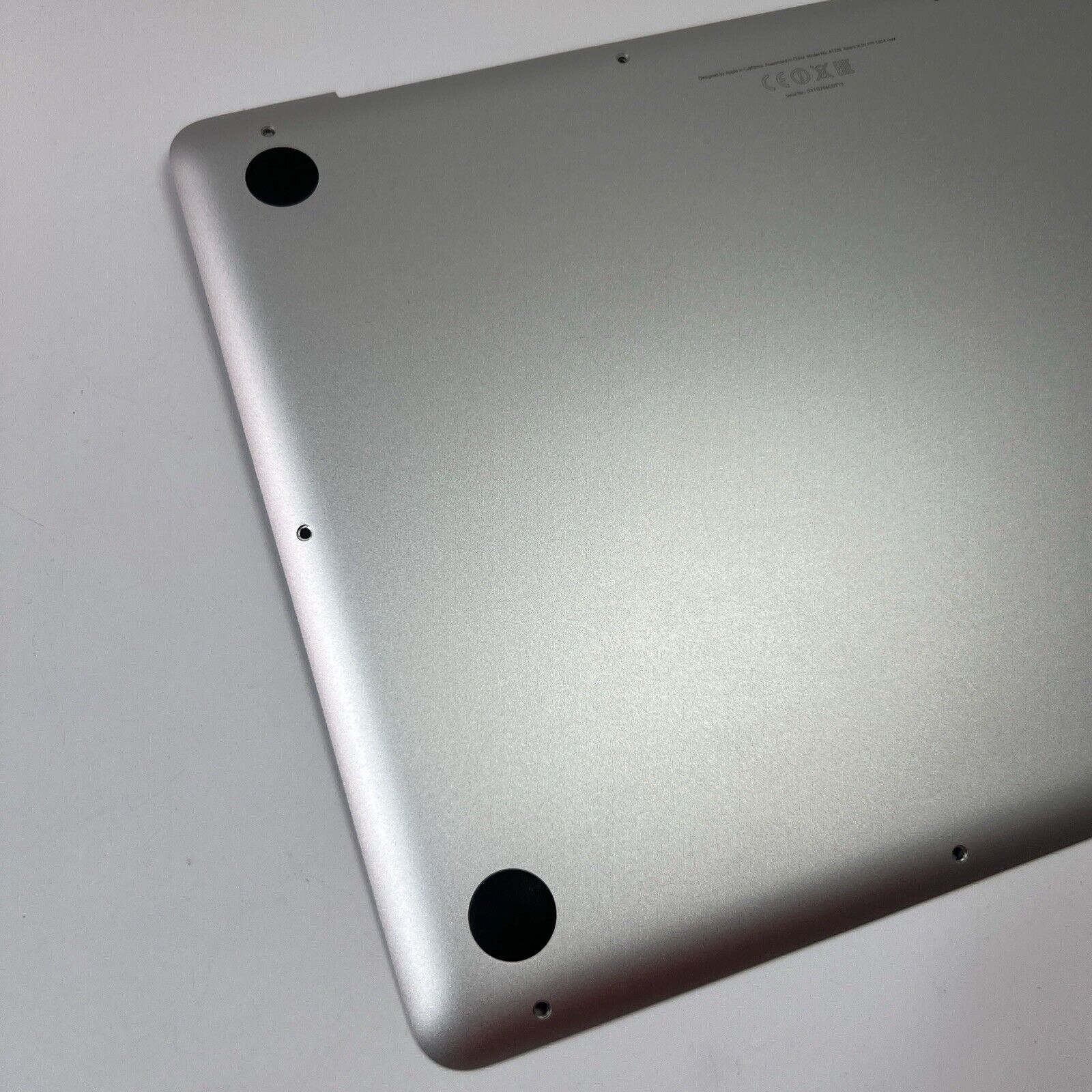APPLE MACBOOK PRO A1278 13” MID 2009 2010 2011 2012 BOTTOM COVER CASE AND SCREWS