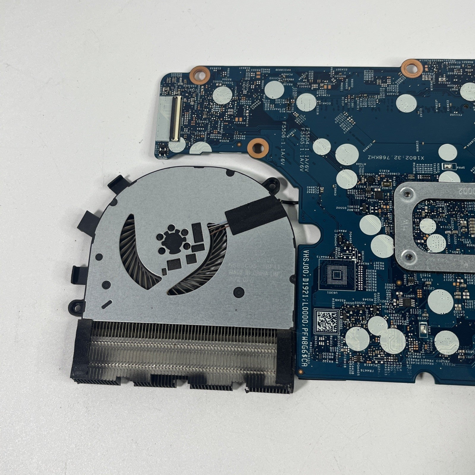 Genuine Dell Latitude 3500 Motherboard i5-8265U, CPU Cooling Fan& Heatsink.