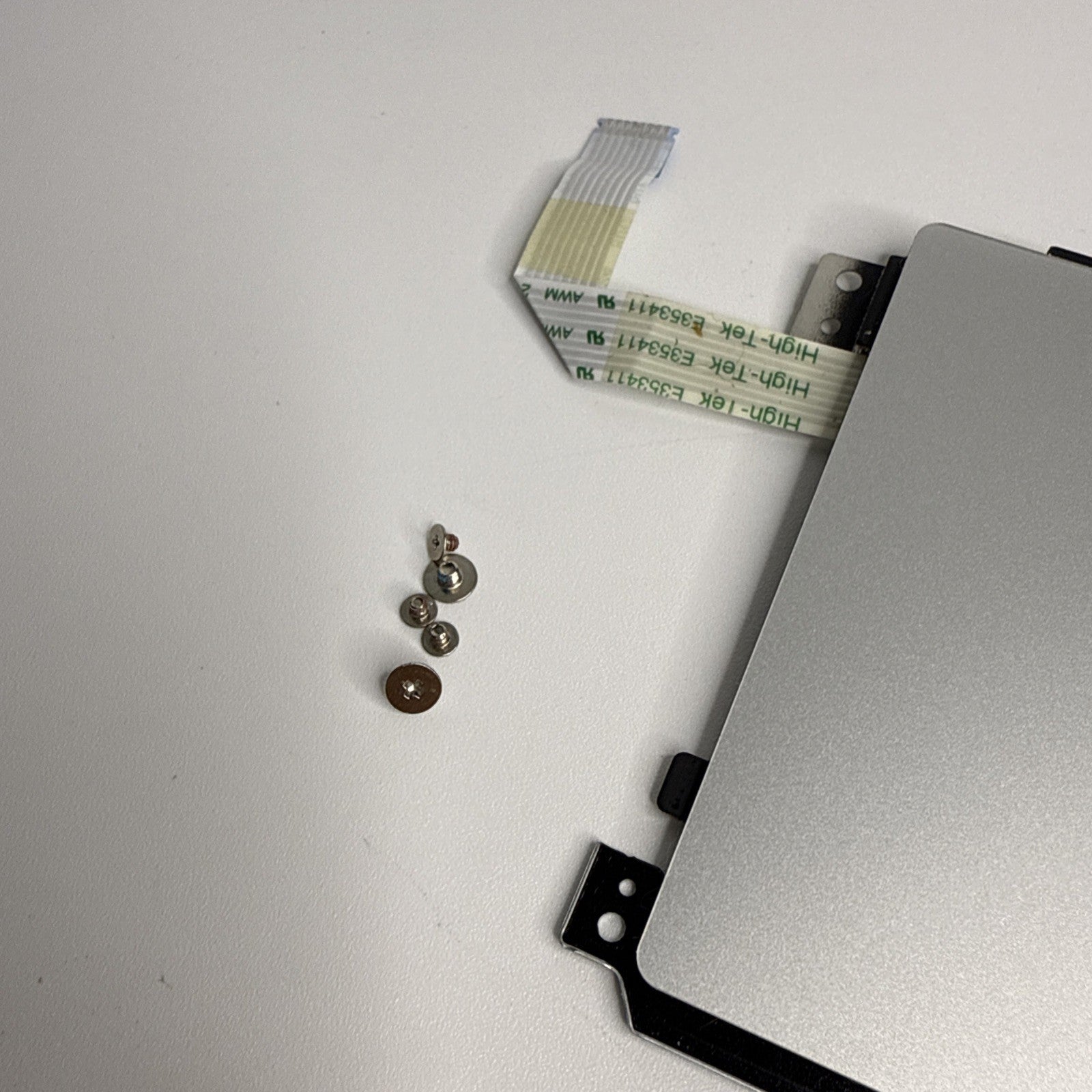 Dell Inspiron 7501 Touchpad Trackpad Mouse 0VYMMW 0JTTWY & Connector & Screws