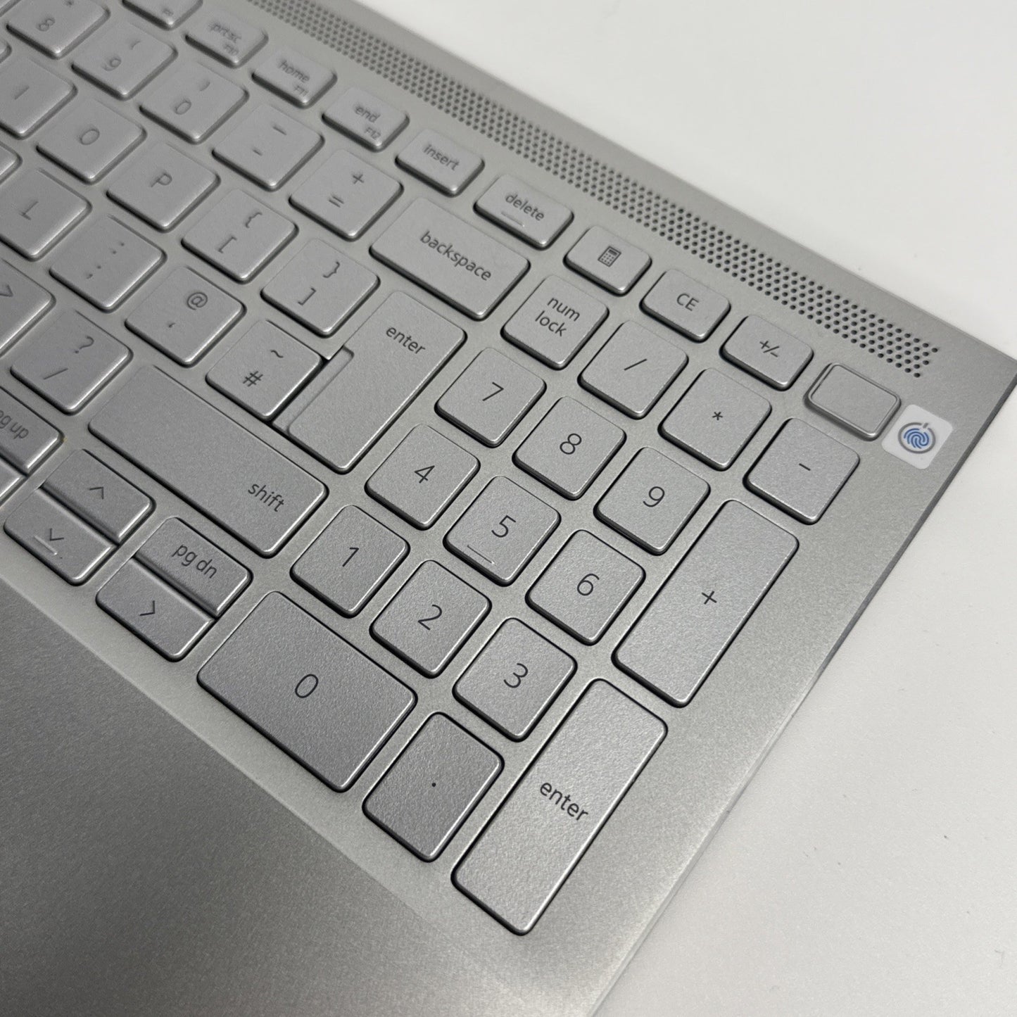 Dell Inspiron 7501 ThunderBolt Palmrest UK ENGLISH Backlit Keyboard 0836RX NH88W