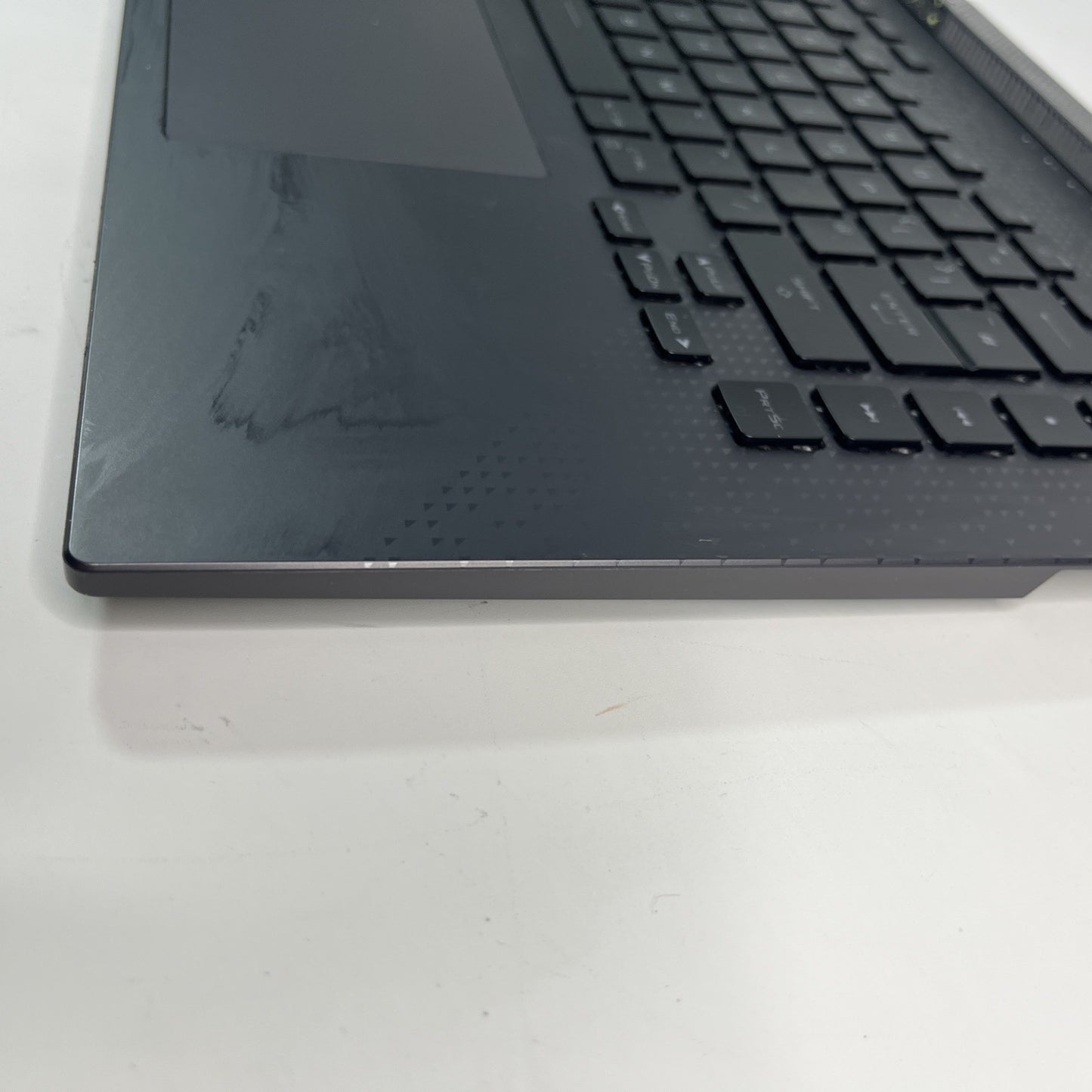 Genuine Black Asus ROG Strix G15 G513R Palmrest , Speakers & Touchpad 6070B2003